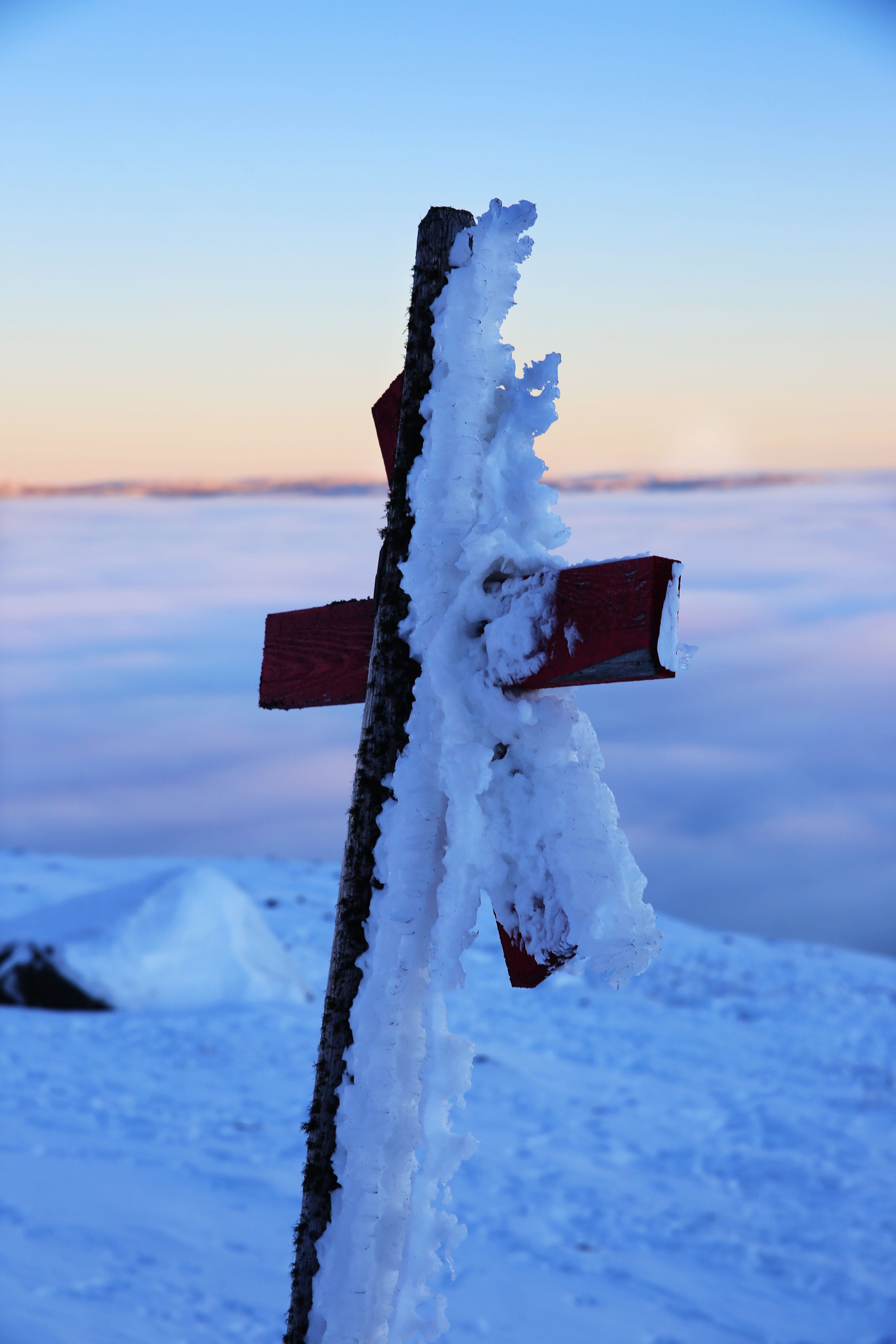 environment, tranquil scene, sky, frozen, Point, ice, nature, blue, beauty in nature, white color, wood crosses, no people, Wood, focus on foreground, day, Phone HD Wallpaper