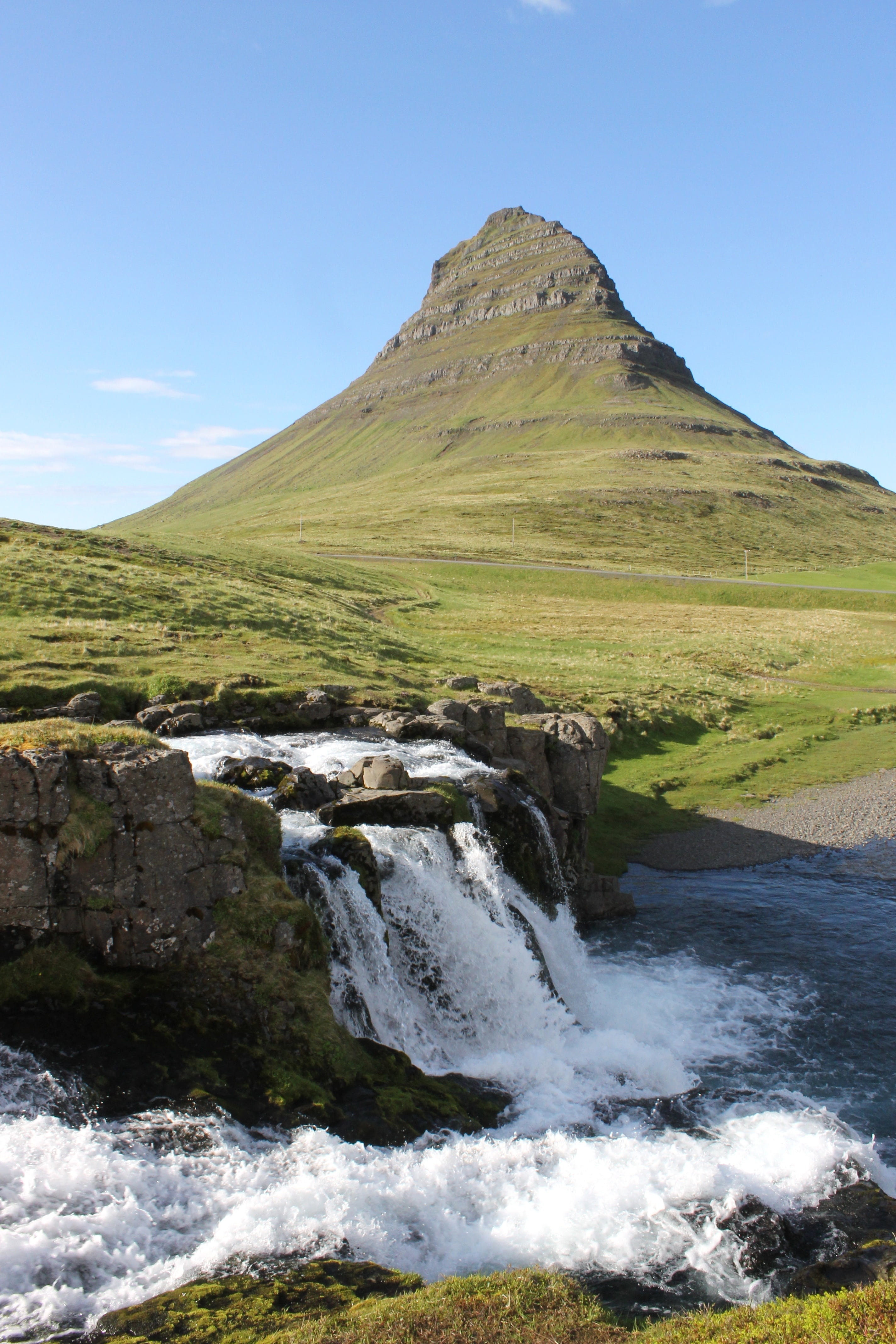 tranquility, day, no people, sky, flowing water, 4K, beauty in nature, scenics - nature, non-urban scene, land, mountain, landscape, water, iceland, environment, Phone HD Wallpaper