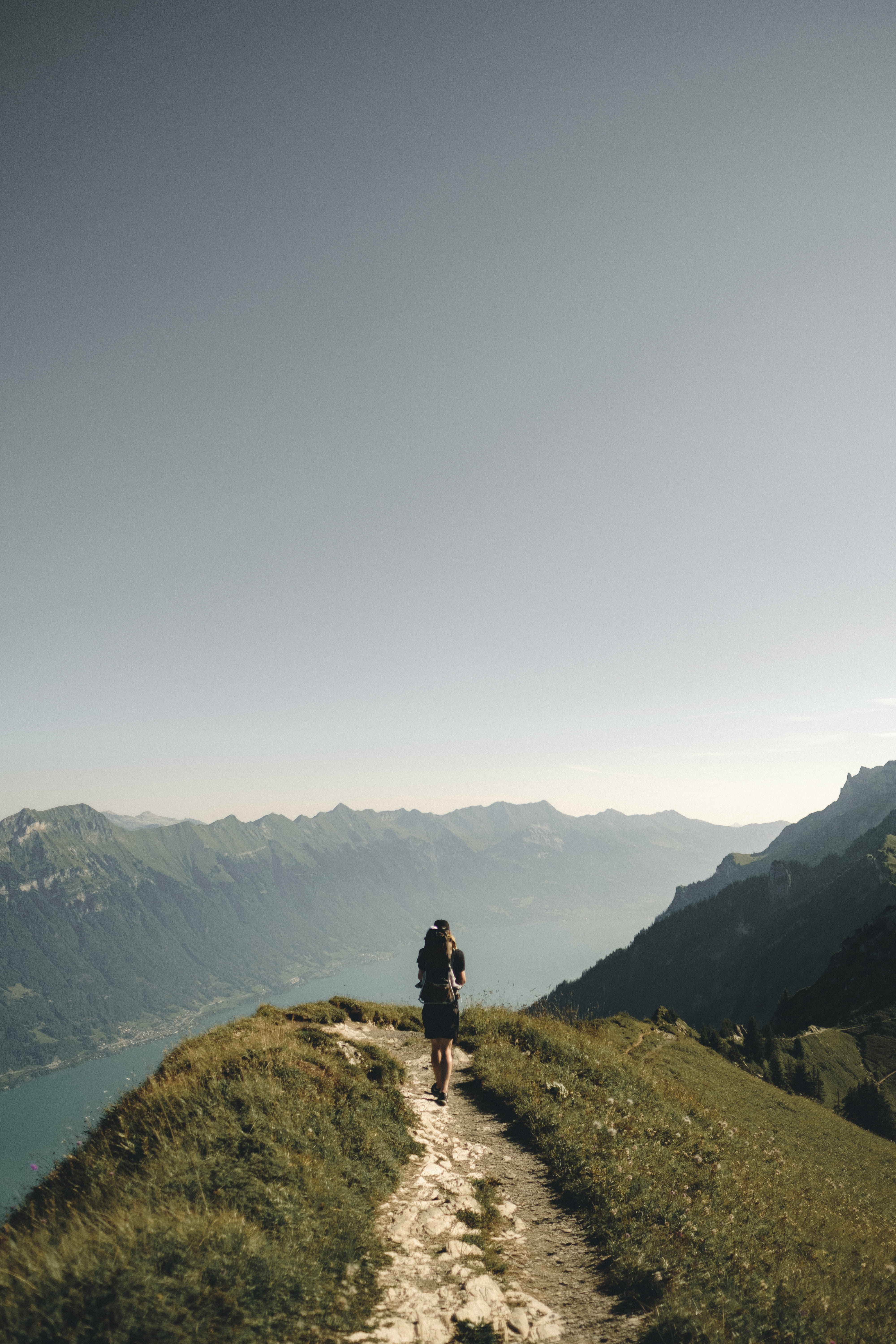 running, scenics, trekking, freedom, haze, man, rear View, peak, walking, backpacker, landscape, tourist, journey, sky, adventure, sport, hike, chinese Ethnicity, Phone HD Wallpaper