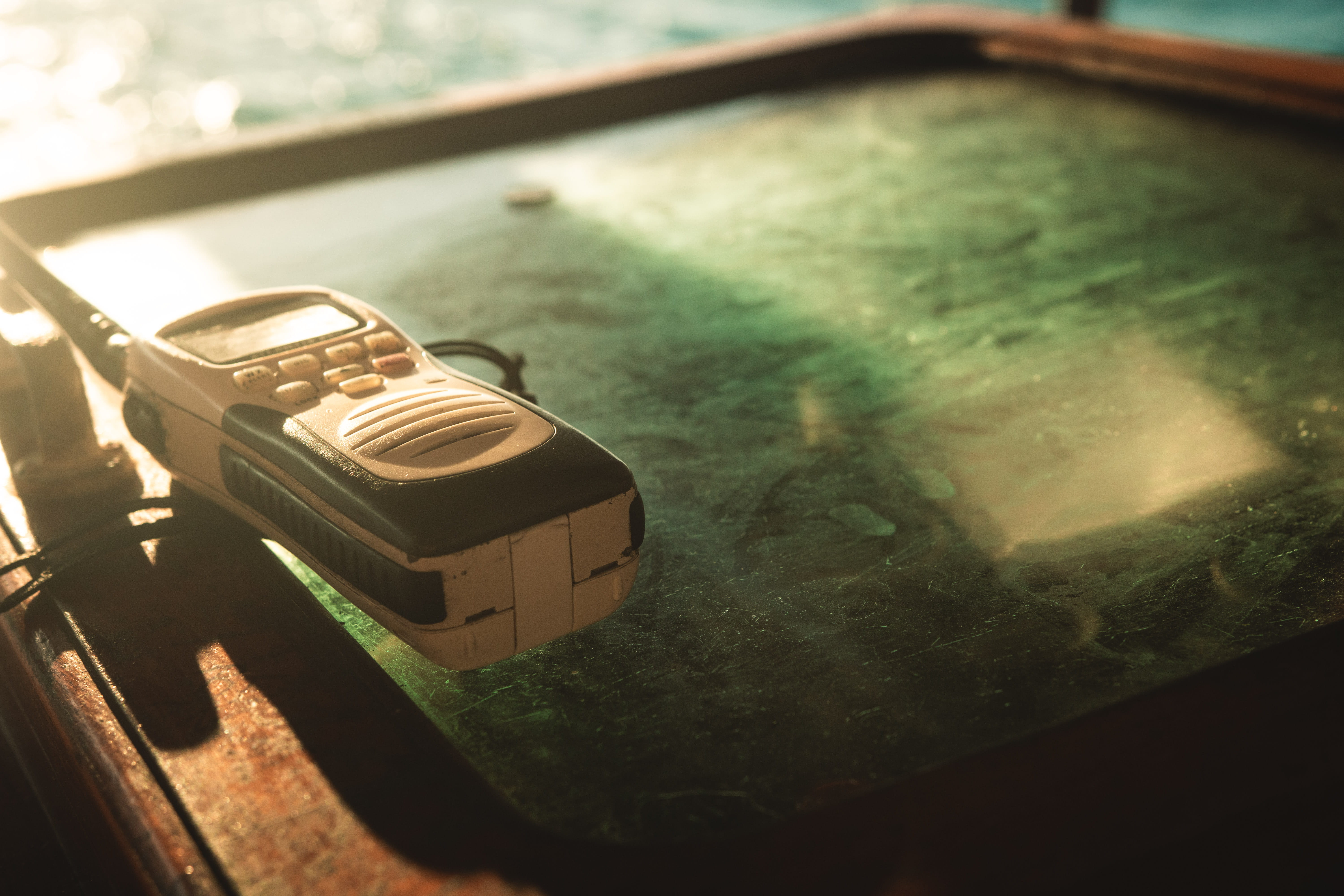 table, communication, water, connection, black, retro styled, green, white, wireless technology, close-up, telephone, outdoors, way, bright, day, still life, HD Wallpaper