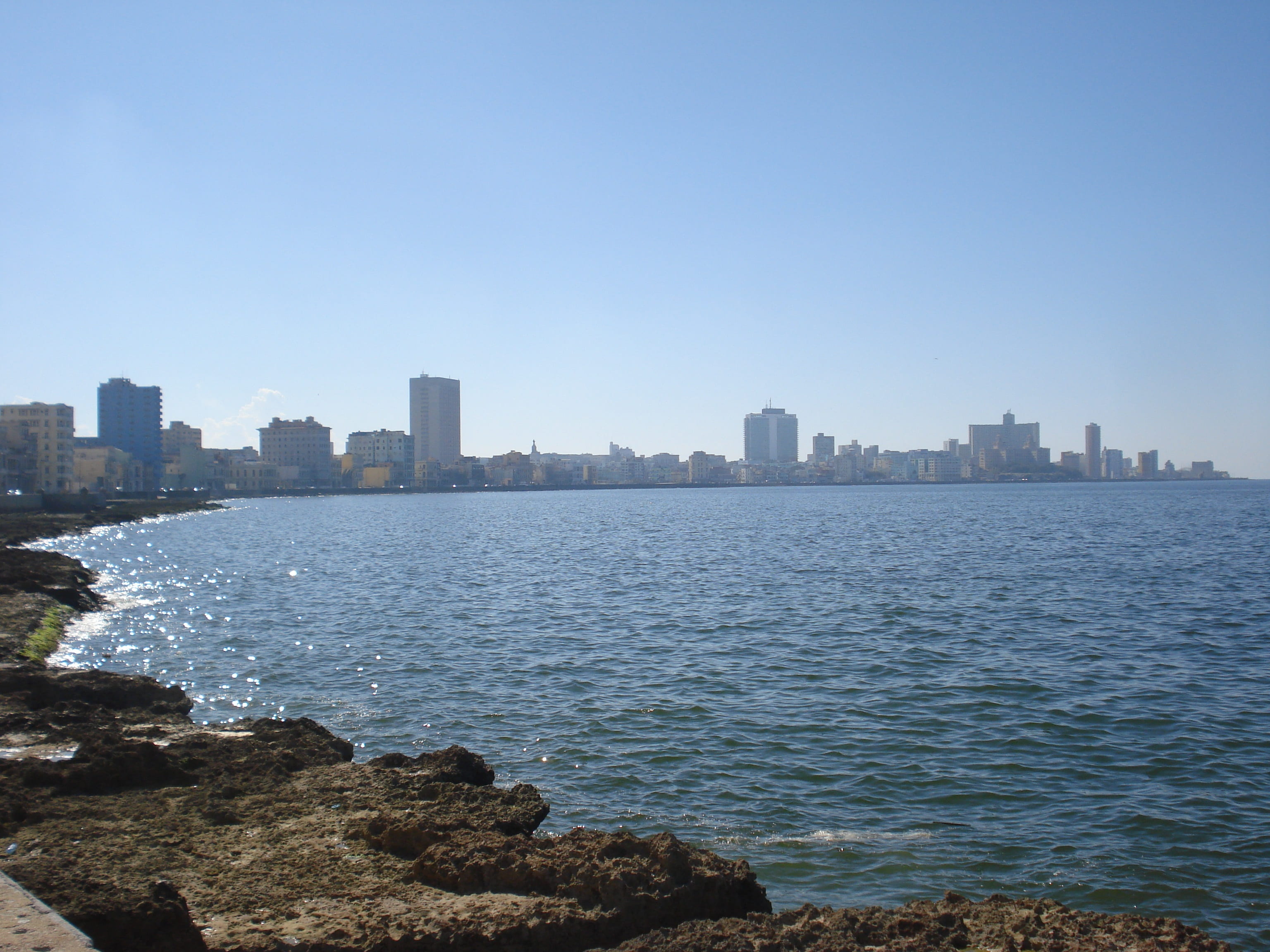 blue, cityscape, cuba, built structure, sea, architecture, building exterior, office building exterior, land, city, outdoors, havana, sky, 2K, clear sky, HD Wallpaper