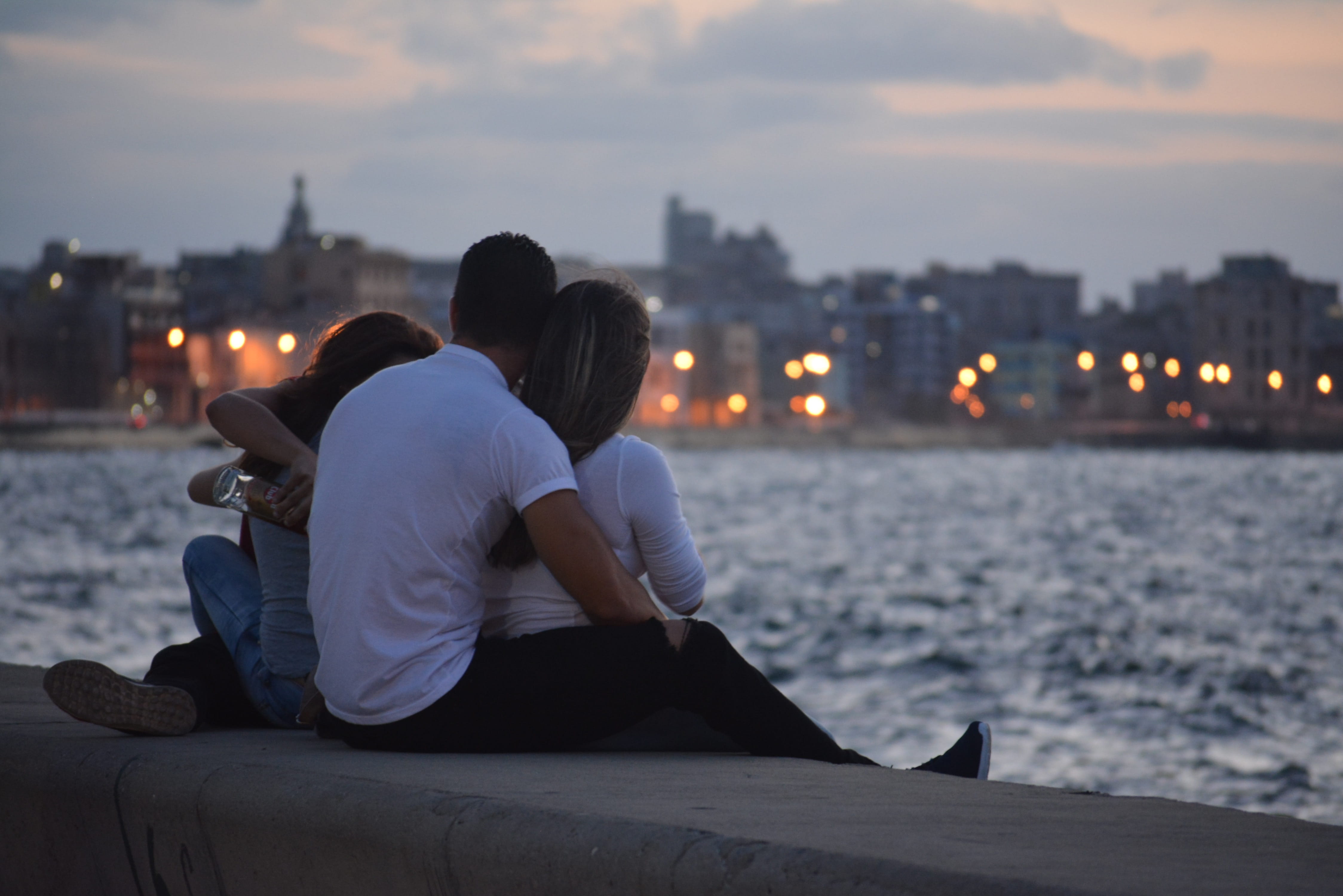 malecon, two people, water, built structure, emotion, cuba, 4K, women, rear view, lifestyles, sitting, couples, real people, sky, care, positive emotion, HD Wallpaper