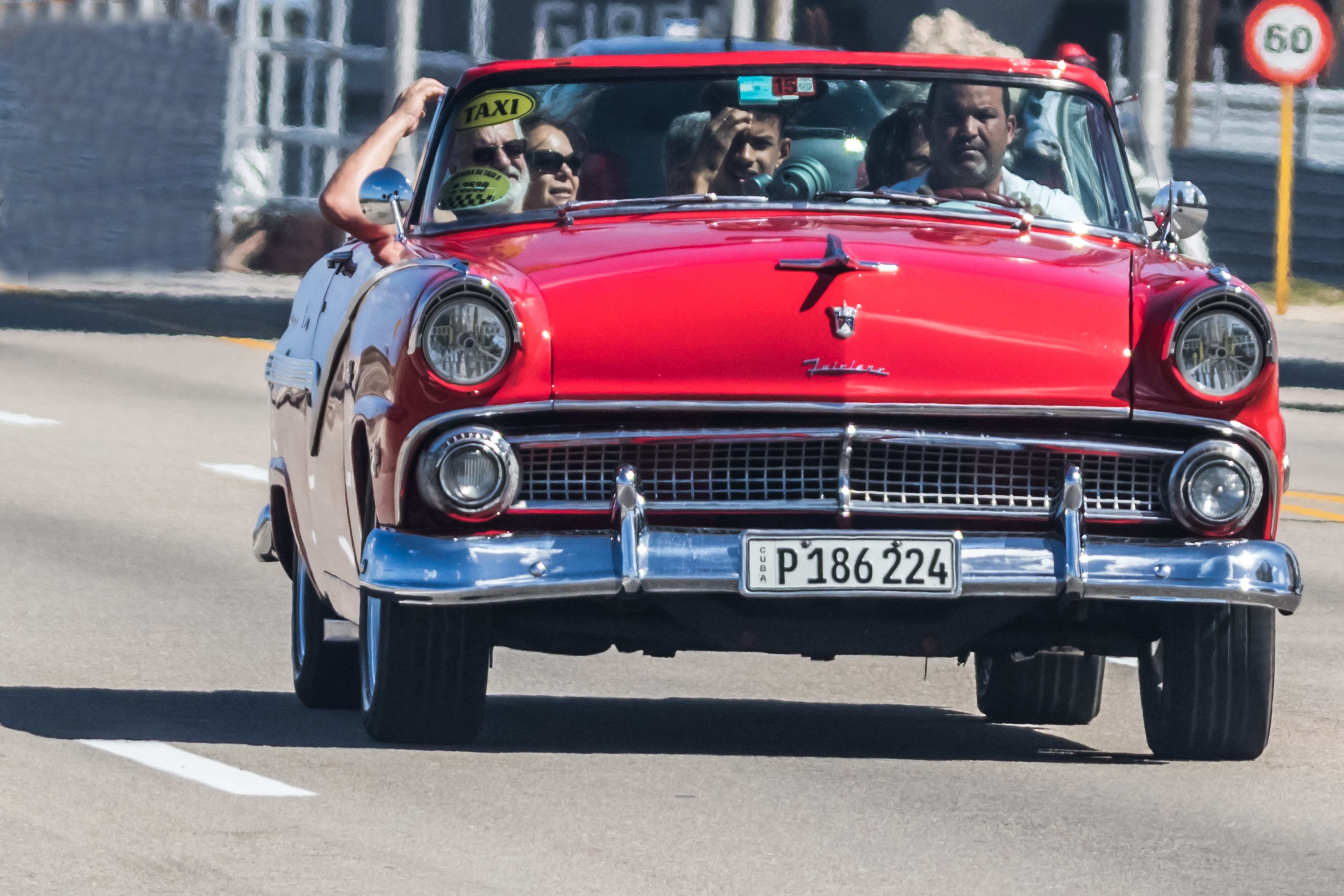 transportation, women, city, motor vehicle, red, 5K, group of people, cuba, drive, classic, people, incidental people, vehicle, fairlane, land vehicle, HD Wallpaper