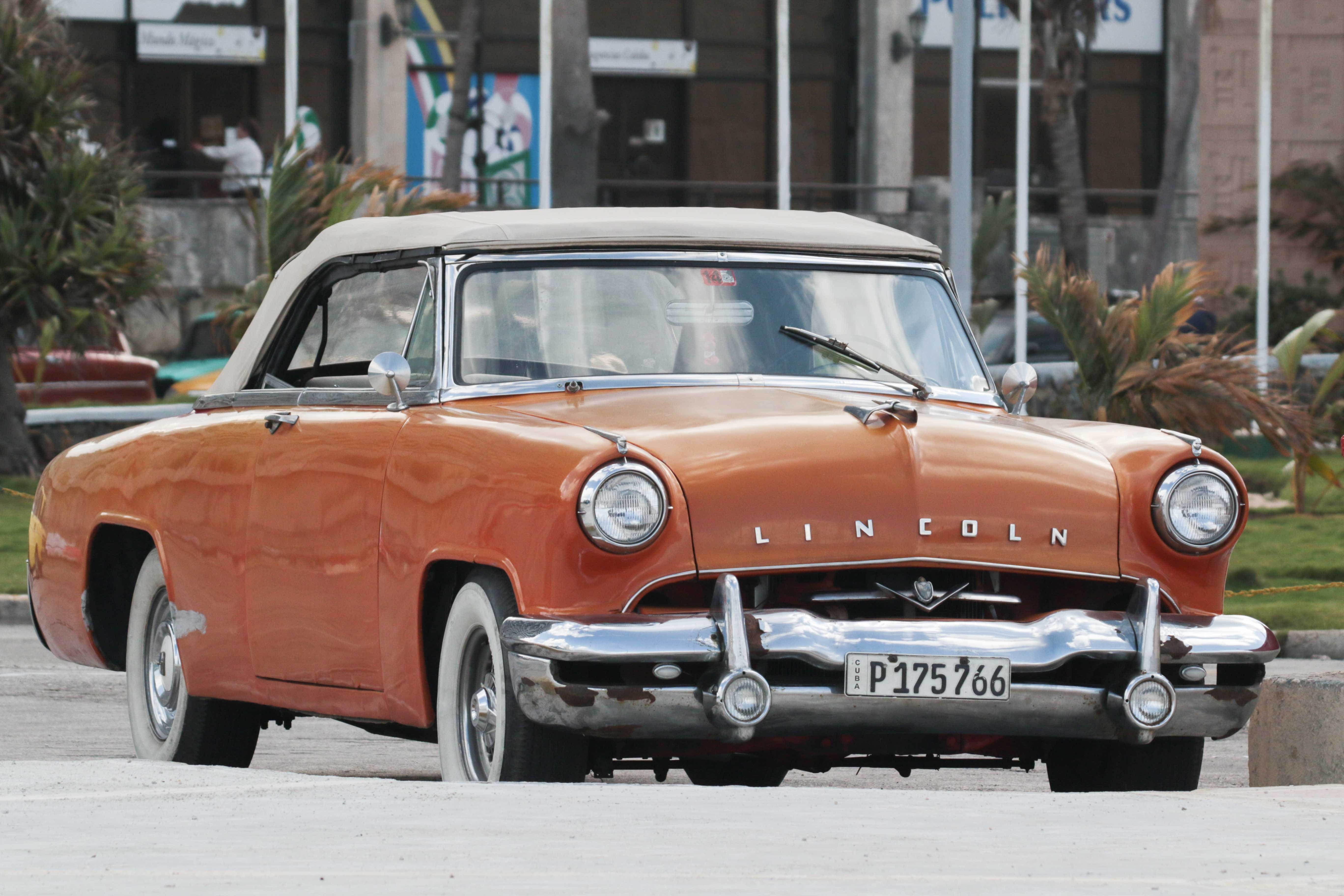 lincoln, malecon, orange, riviera, street, motor vehicle, wealth, outdoors, vintage car, almendron, transportation, retro styled, cuba, built structure, HD Wallpaper