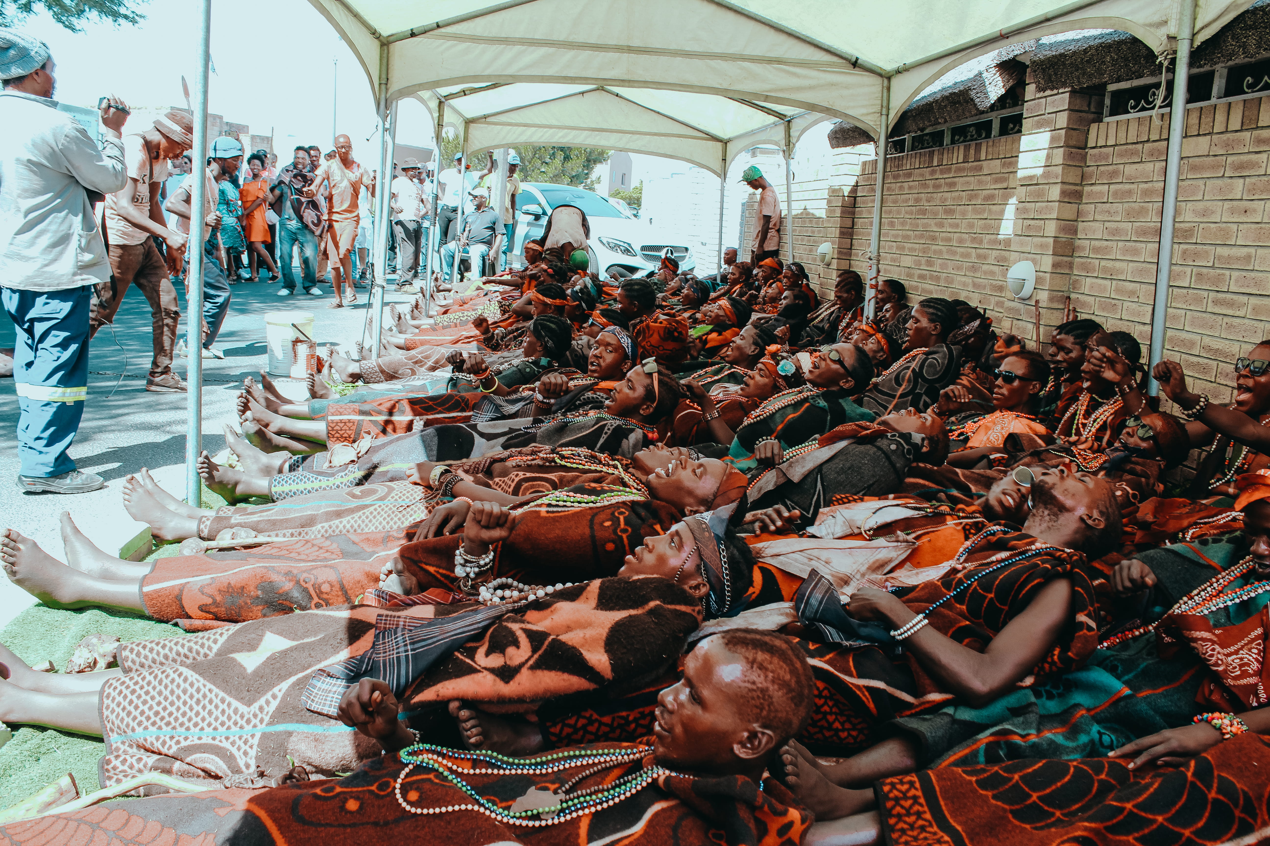group of people, white, group of animals, initiations, vertebrate, south africa, clothing, adult, apparel, market, cape town, lying, architecture, retail display, HD Wallpaper