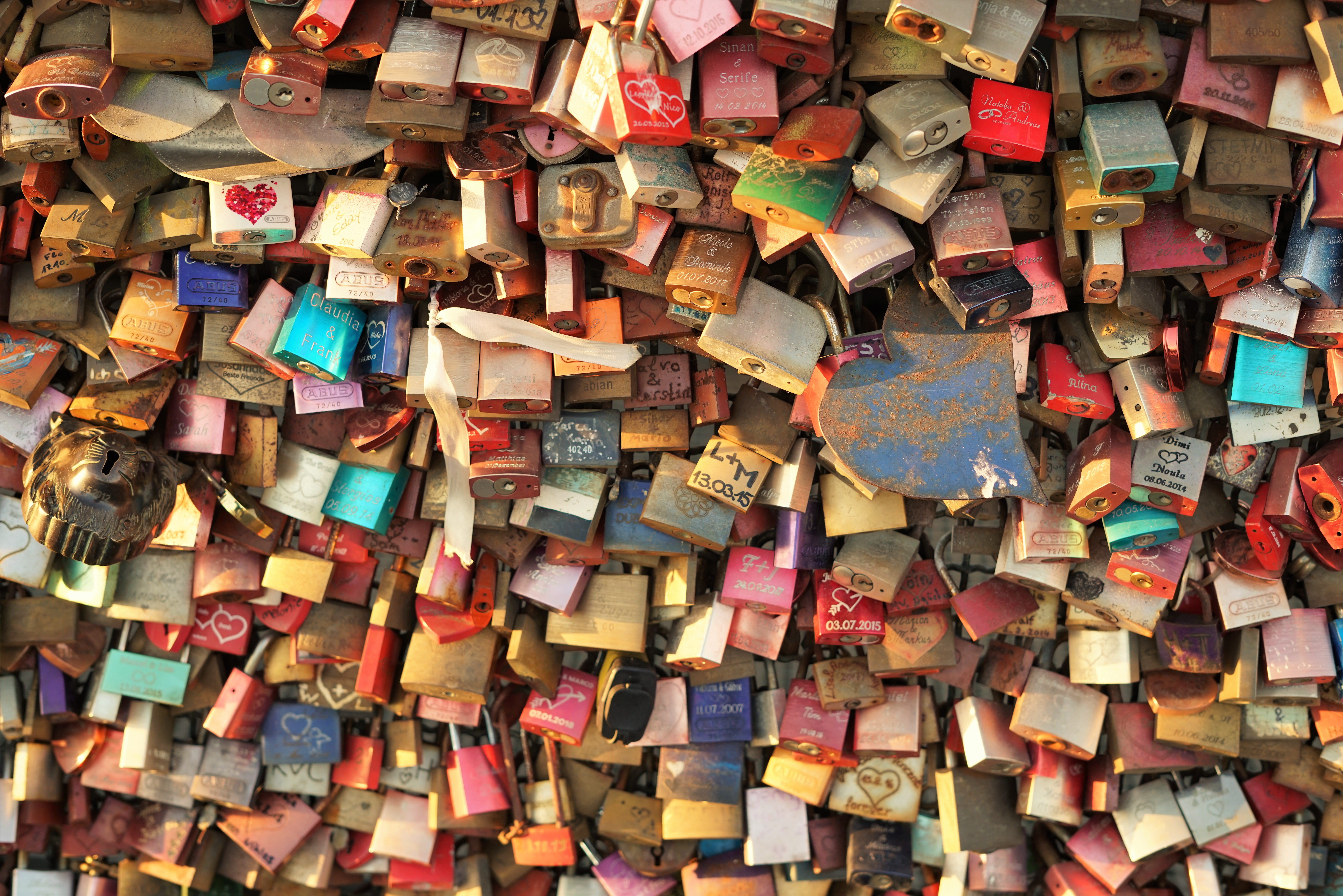 slate, plant, alphabet, rubble, abundance, choice, security, love lock, roof, potted plant, safety, vase, outdoors, protection, pottery, positive emotion, HD Wallpaper