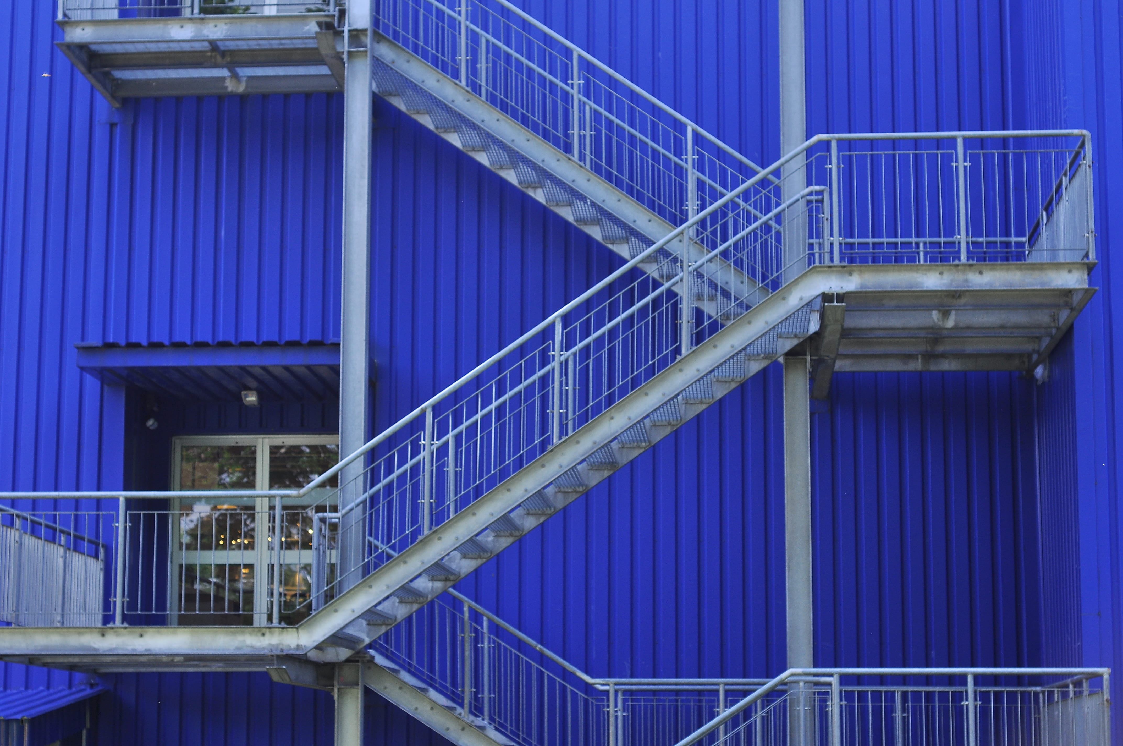 building exterior, metal, day, industry, built structure, corrugated, building, 4K, outdoors, railing, wall - building feature, purple, corrugated iron, HD Wallpaper
