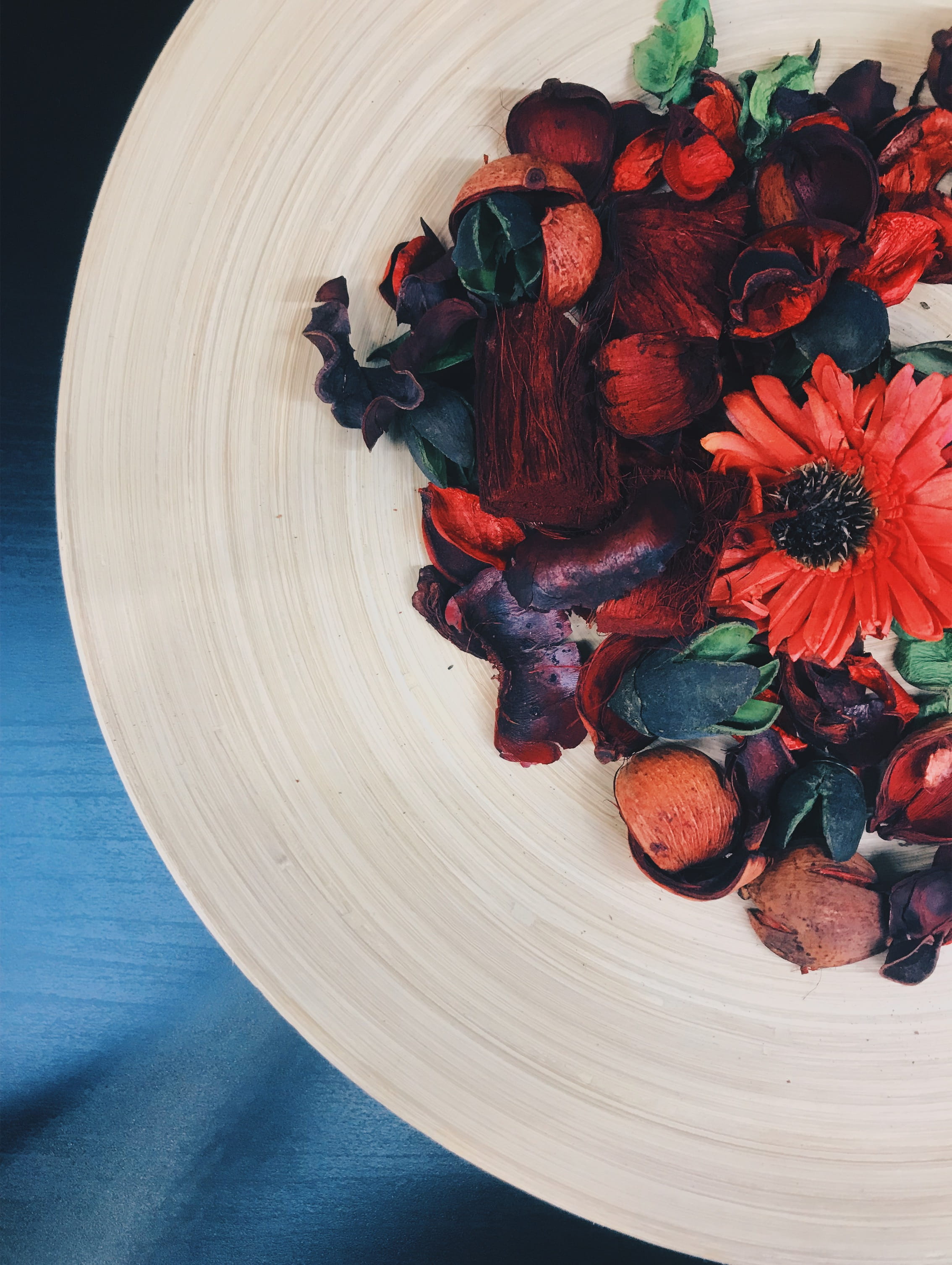 ikea alexandra restaurant, singapore, 2K, healthy eating, bowl, still life, ready-to-eat, food, flowering plant, plate, flower, wellbeing, plant, table, Phone HD Wallpaper