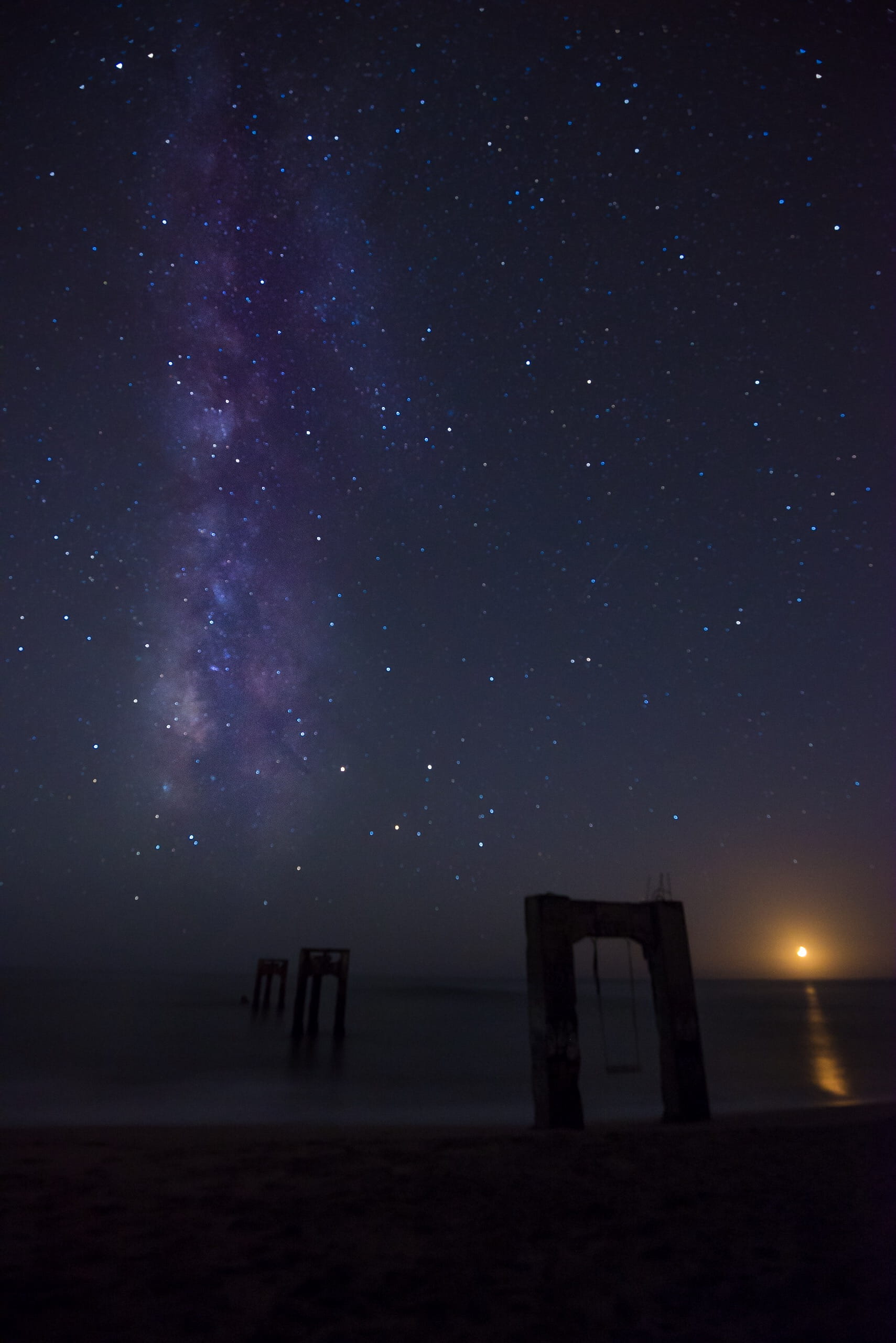 moon, horizon, galaxy, infinity, peirs, sand, constellation, astrophotography, night, space, long exposure, waves, water, ocean, beach, tranquility, stars, Phone HD Wallpaper