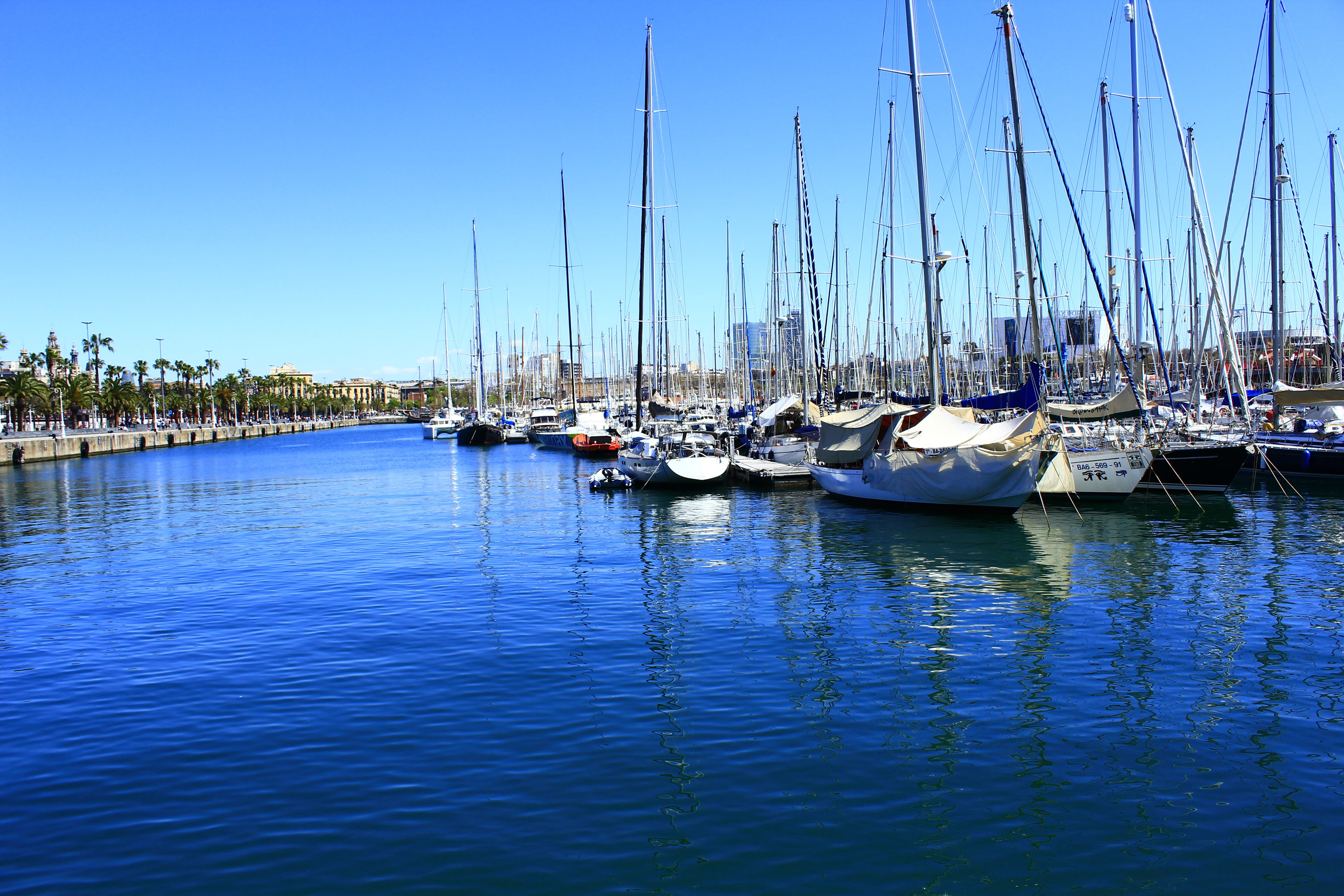 reflection, sea, stern, Vacation, water, no people, travel, pole, transportation, clear sky, sailboat, sand, mast, sky, dock, harbor, Mooring, in a row, HD Wallpaper