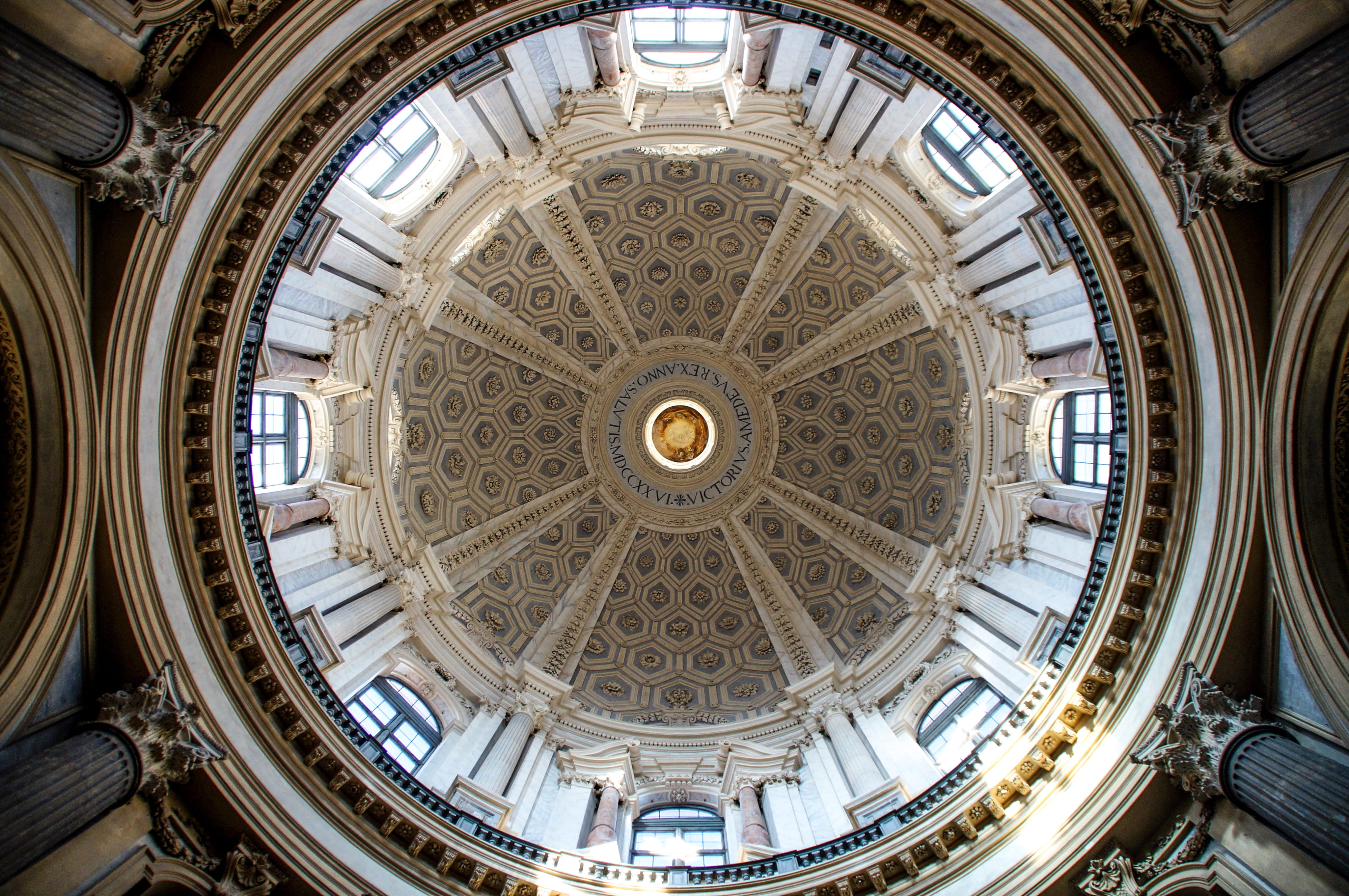low angle view, craft, architectural column, history, built structure, gothic style, explore, the past, travel destinations, dome, shape, architecture, HD Wallpaper