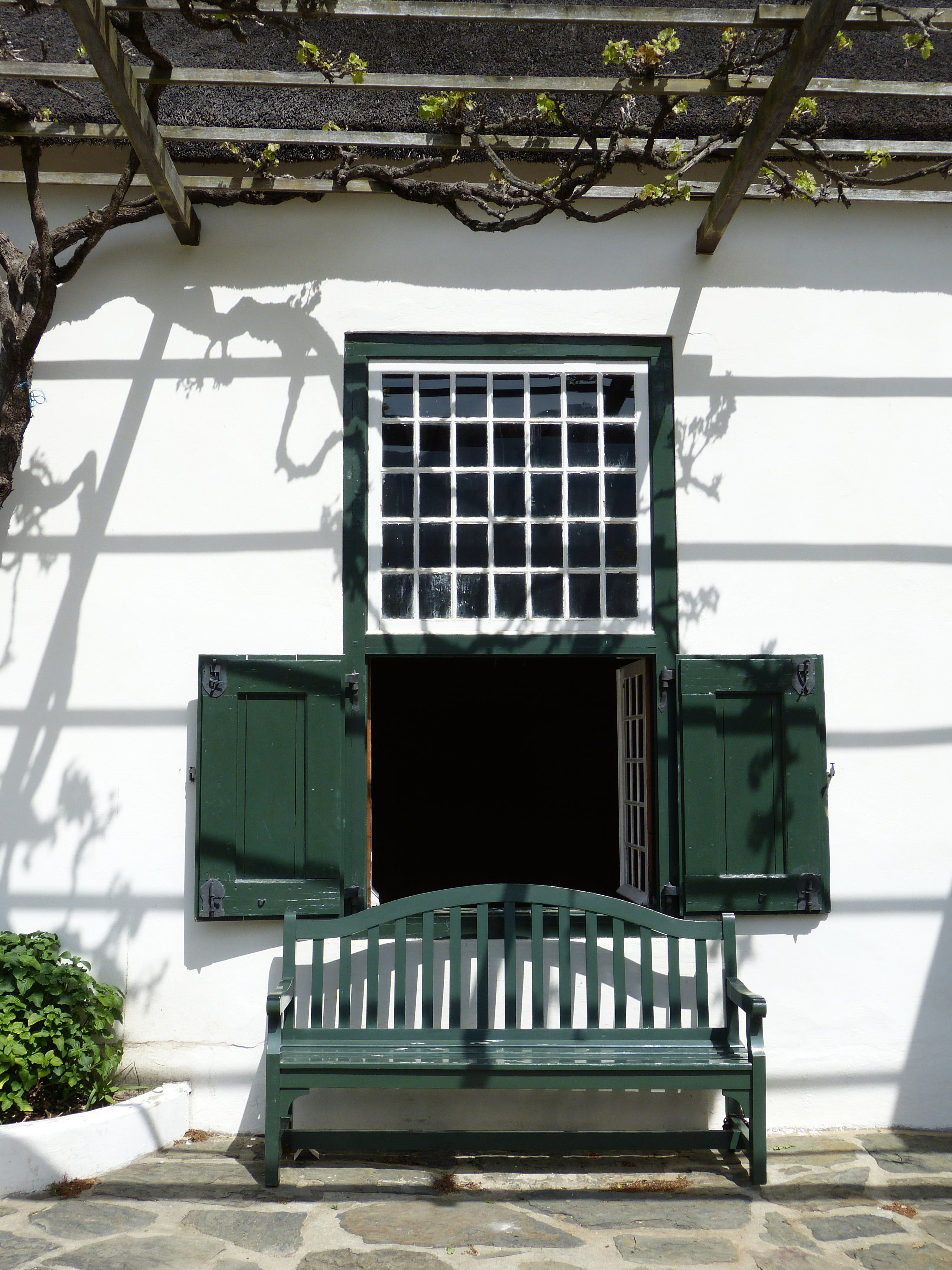 technology, absence, wine, recovery, south africa, shutter, wood - material, built structure, plant, green color, historically, garden route, day, stellenbosch, Phone HD Wallpaper