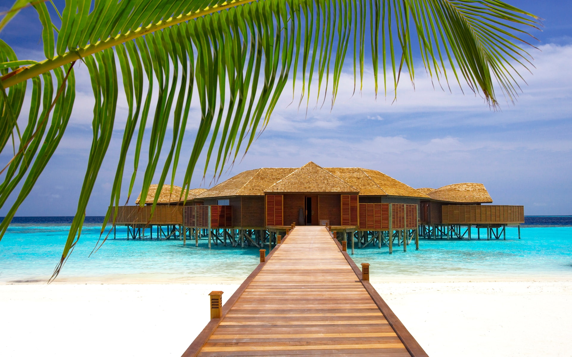 beautiful, 1080P, Clouds, beach, amazing, caribbean, beaches, nature, art, hd, bungalows, HD Wallpaper