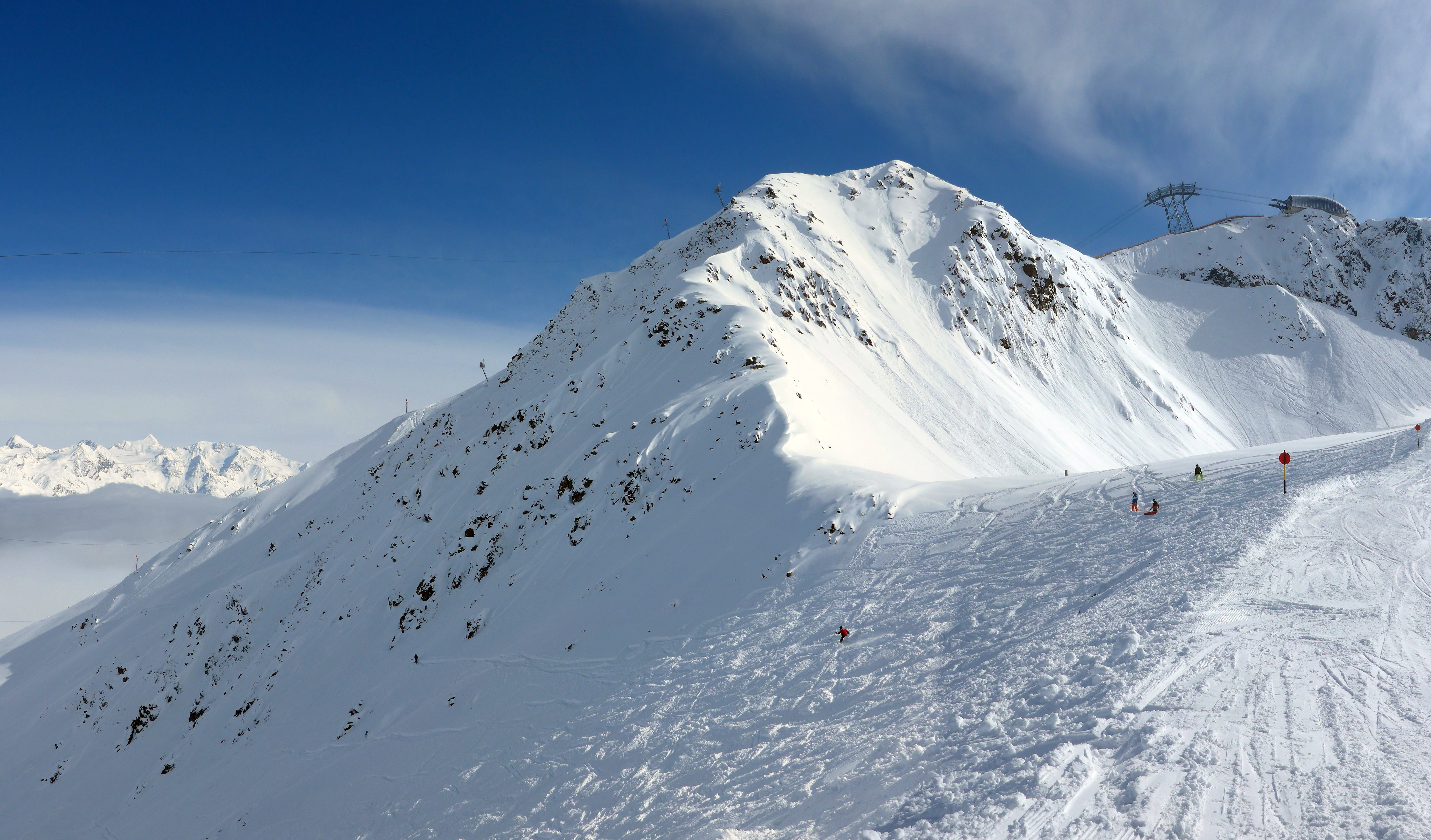 holiday, bright, sun, sky, steep, mountain, winter, top, european Alps, sport, snow, sunlight, summit, mountain Peak, panoramic, adventure, cold, ski, environment, HD Wallpaper