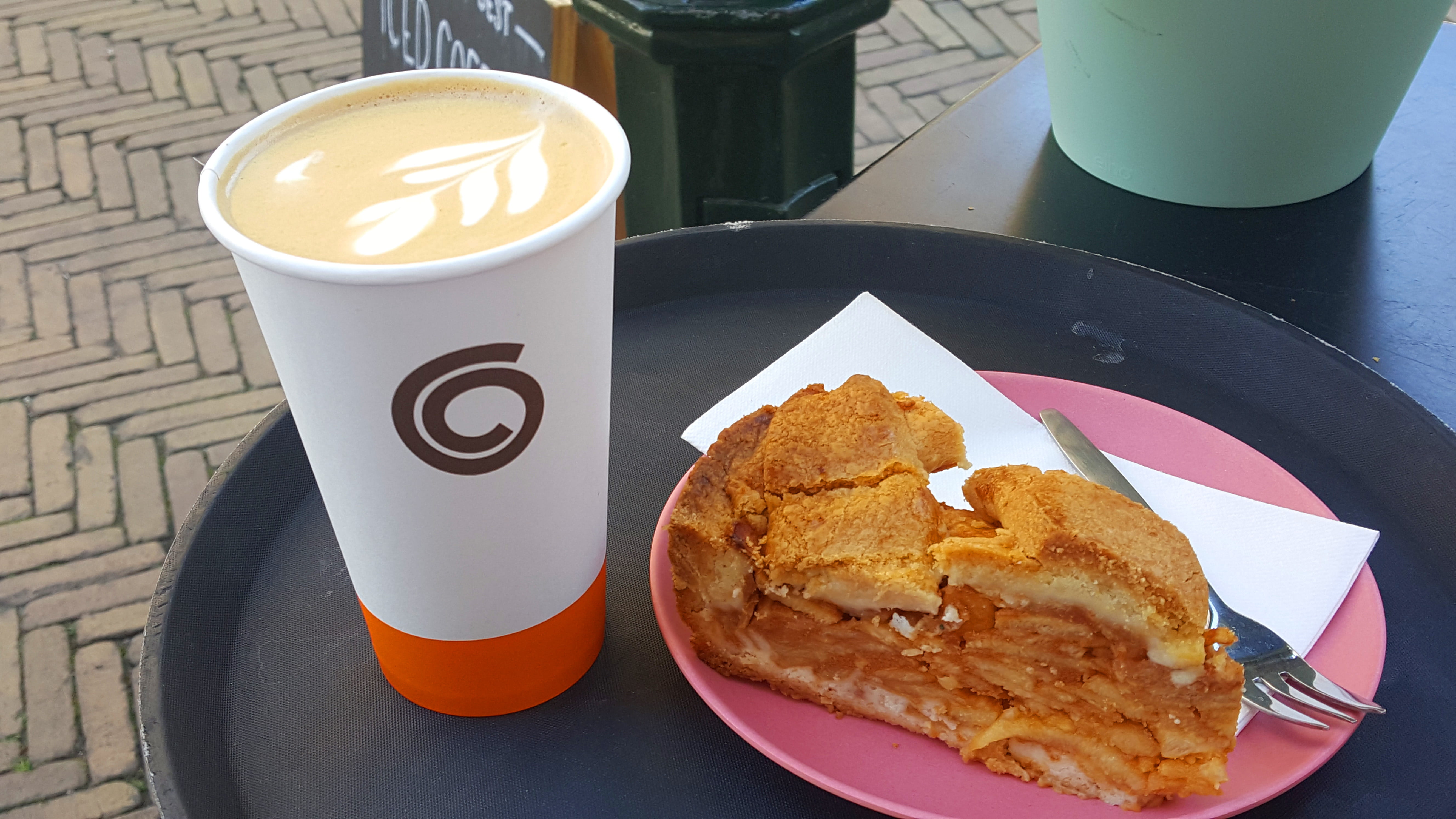 breakfast, pie, coffee time, delft, no people, glass, still life, life, refreshment, netherlands, household equipment, mug, europe, freshness, relaxing, HD Wallpaper