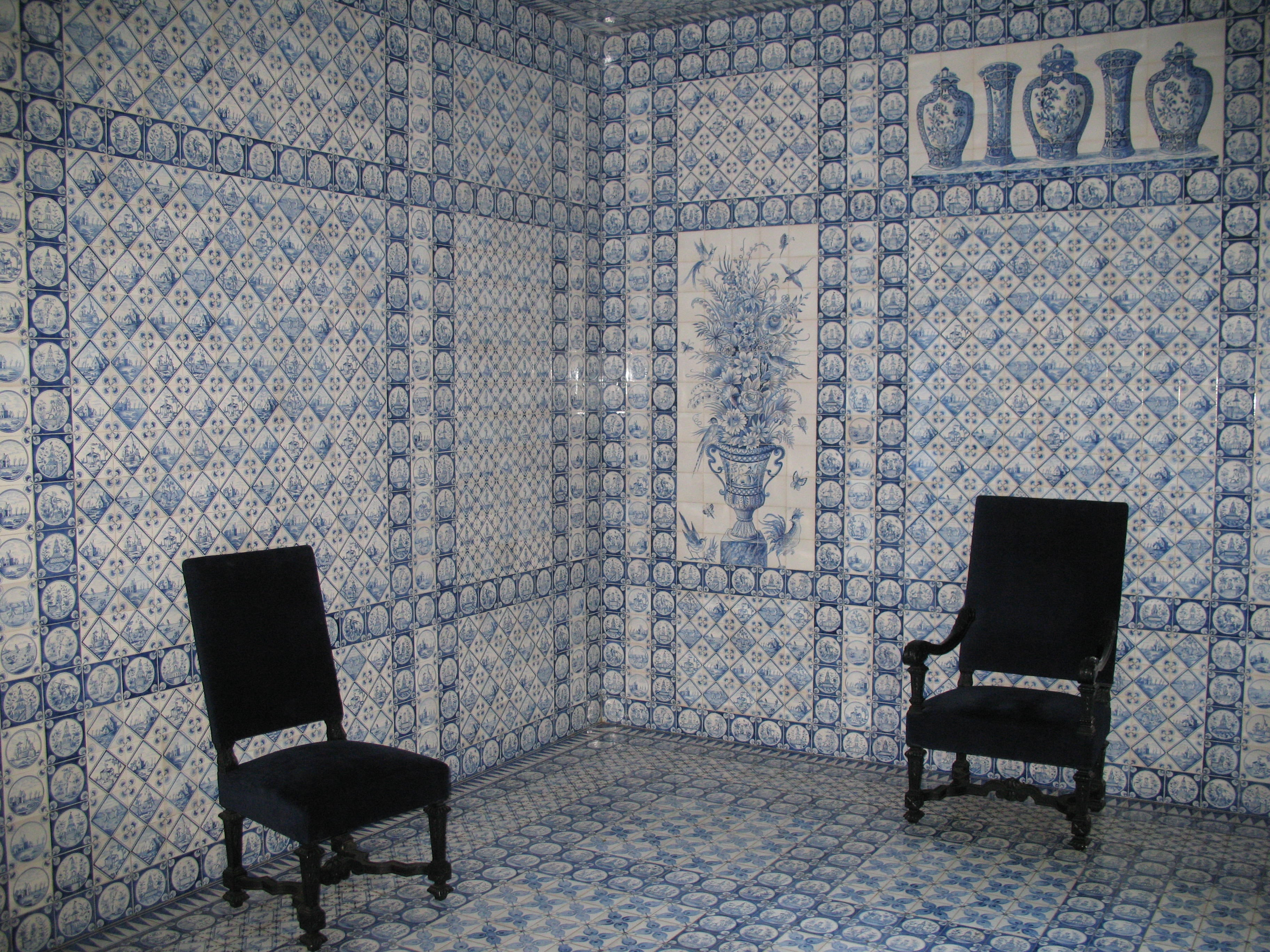 indoors, flower vases, wall - building feature, room, room with blue tiles, tile, 1820, old building, decor, wall, earthenware, chairs, floor, HD Wallpaper