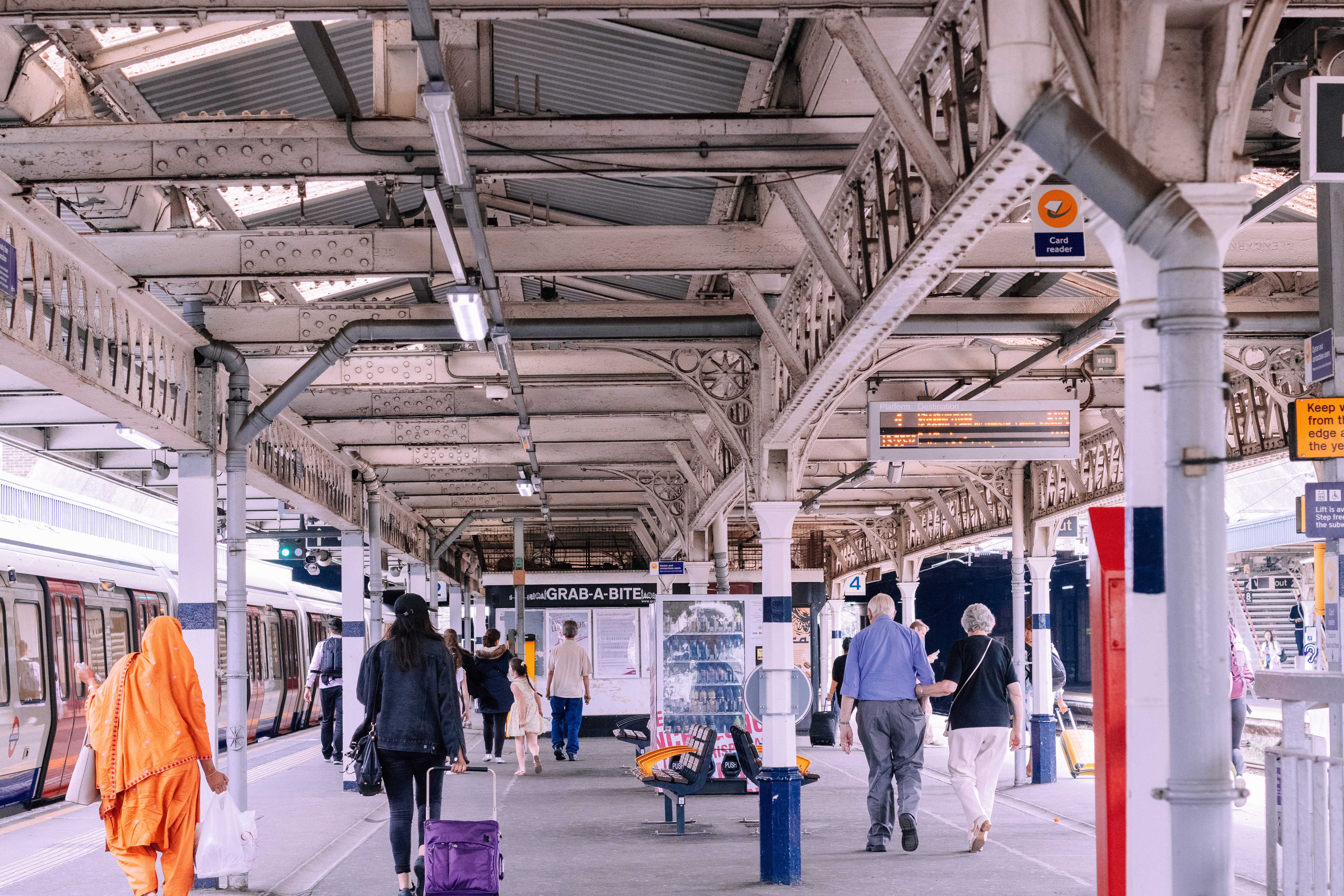 walking, group of people, real people, leisure activity, clothing, tube station, architecture, built structure, movement, person, barking station (stop g), HD Wallpaper