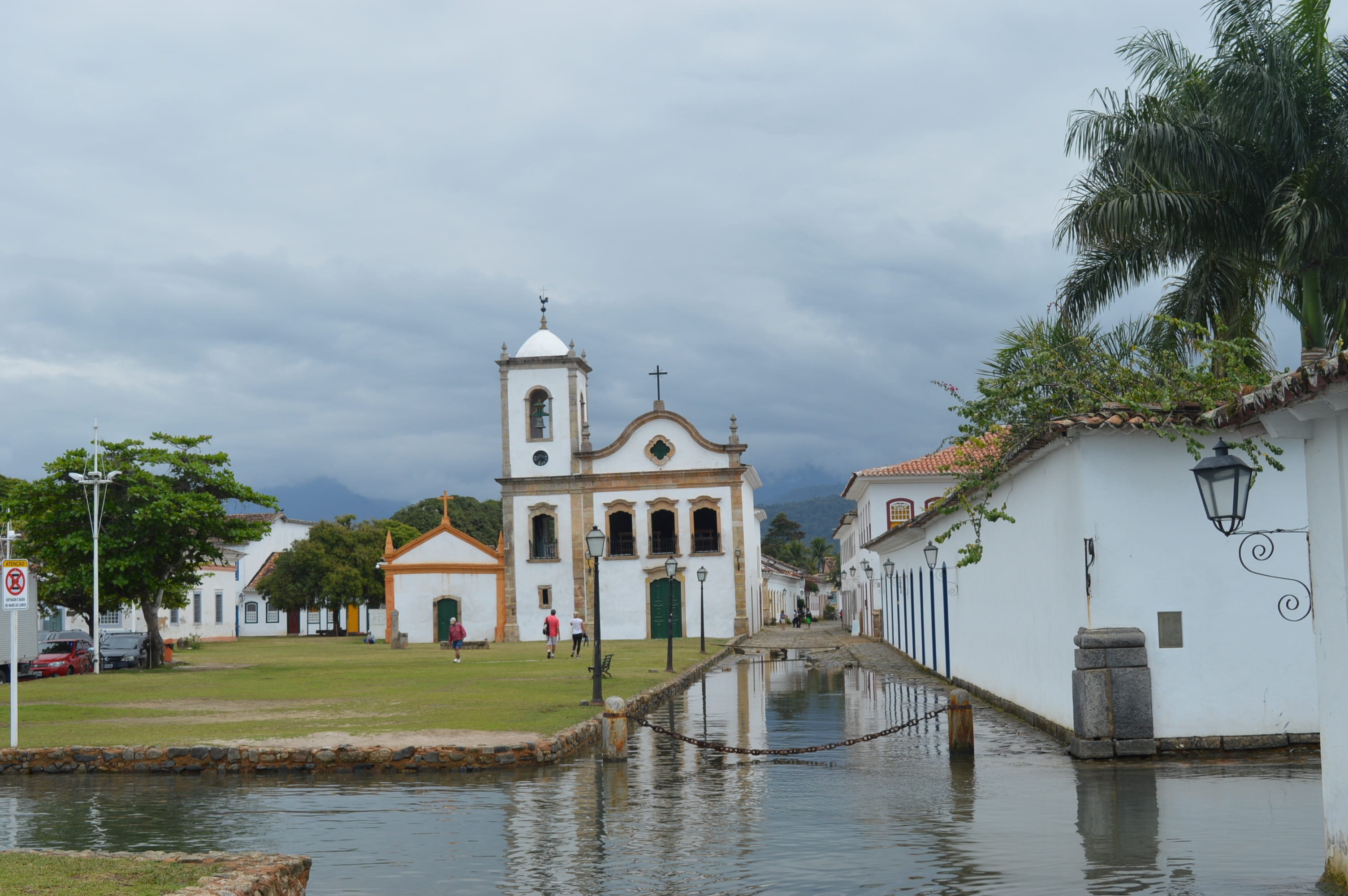 religion, built structure, cloud - sky, plant, nature, no people, outdoors, building, paraty, place of worship, landscape, cloud, buildings, architecture, HD Wallpaper