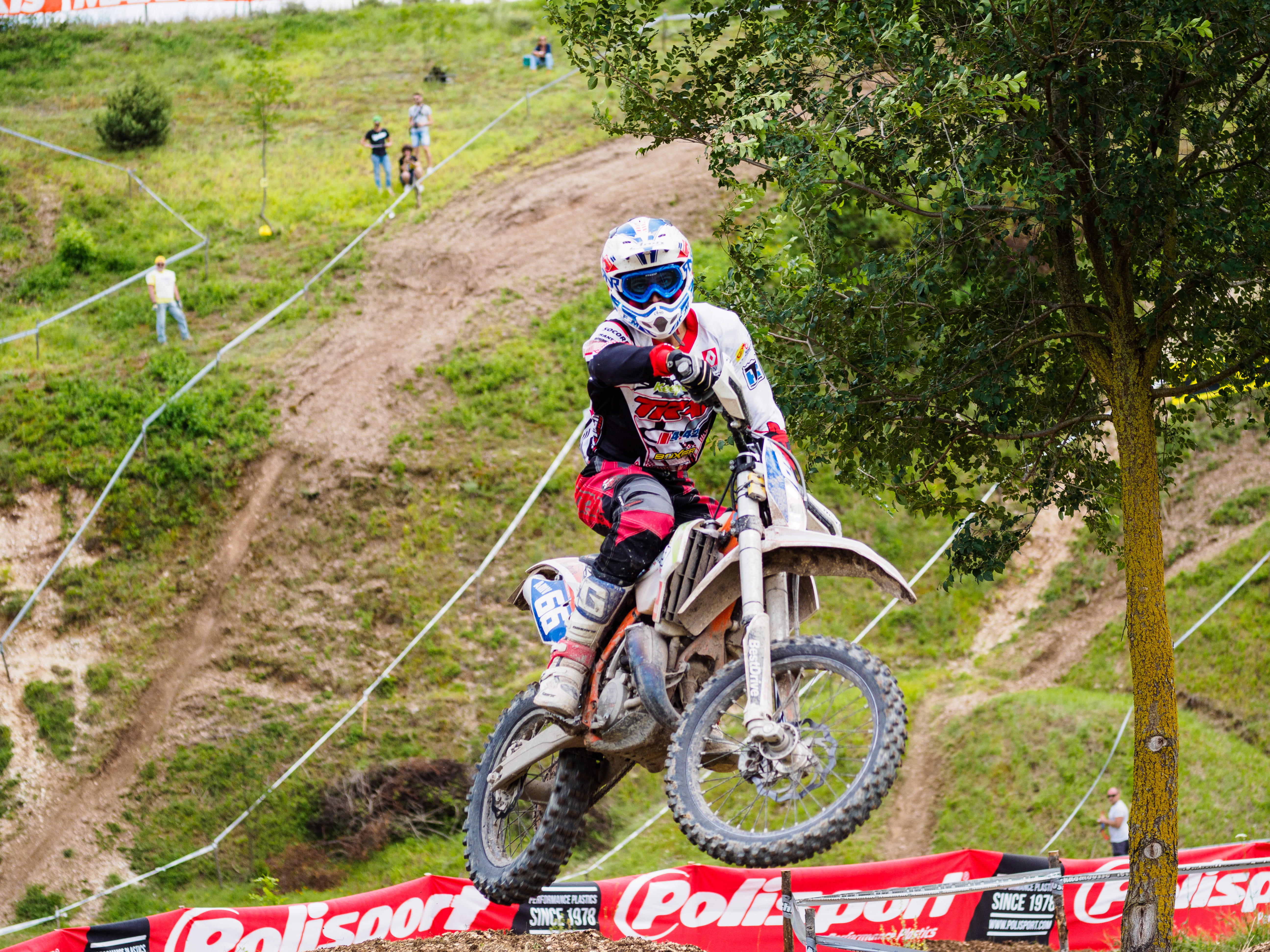leisure activity, helmet, nature, motion, man, real people, motorcross, sports equipment, bicycle, sports helmet, bike, lifestyles, sports clothing, biker, HD Wallpaper