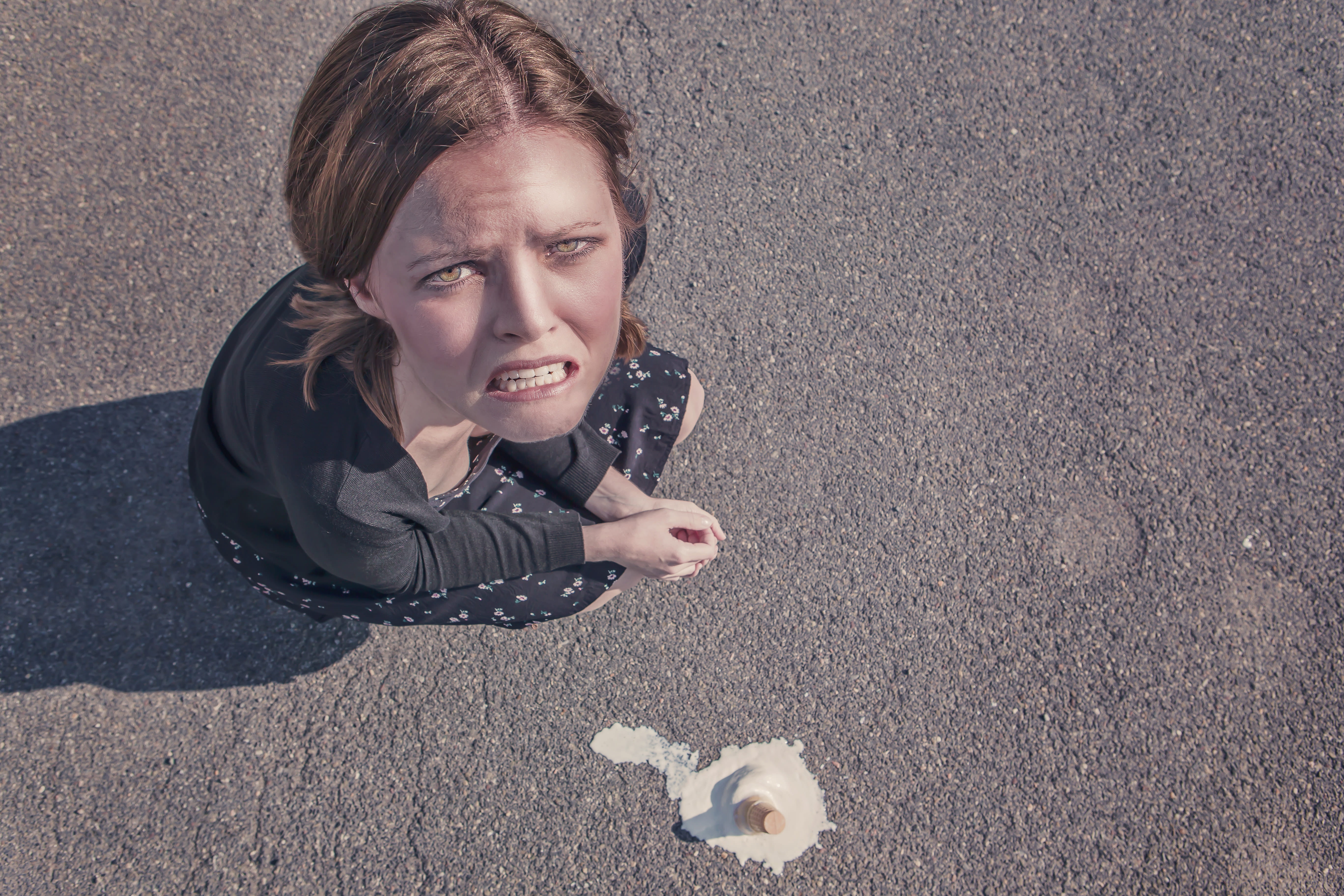 5K, lying down, ice cream, mouth open, sitting, sad, cream, one person, portrait, ice, outdoors, hairstyle, real people, fail, day, lifestyles, stress, HD Wallpaper