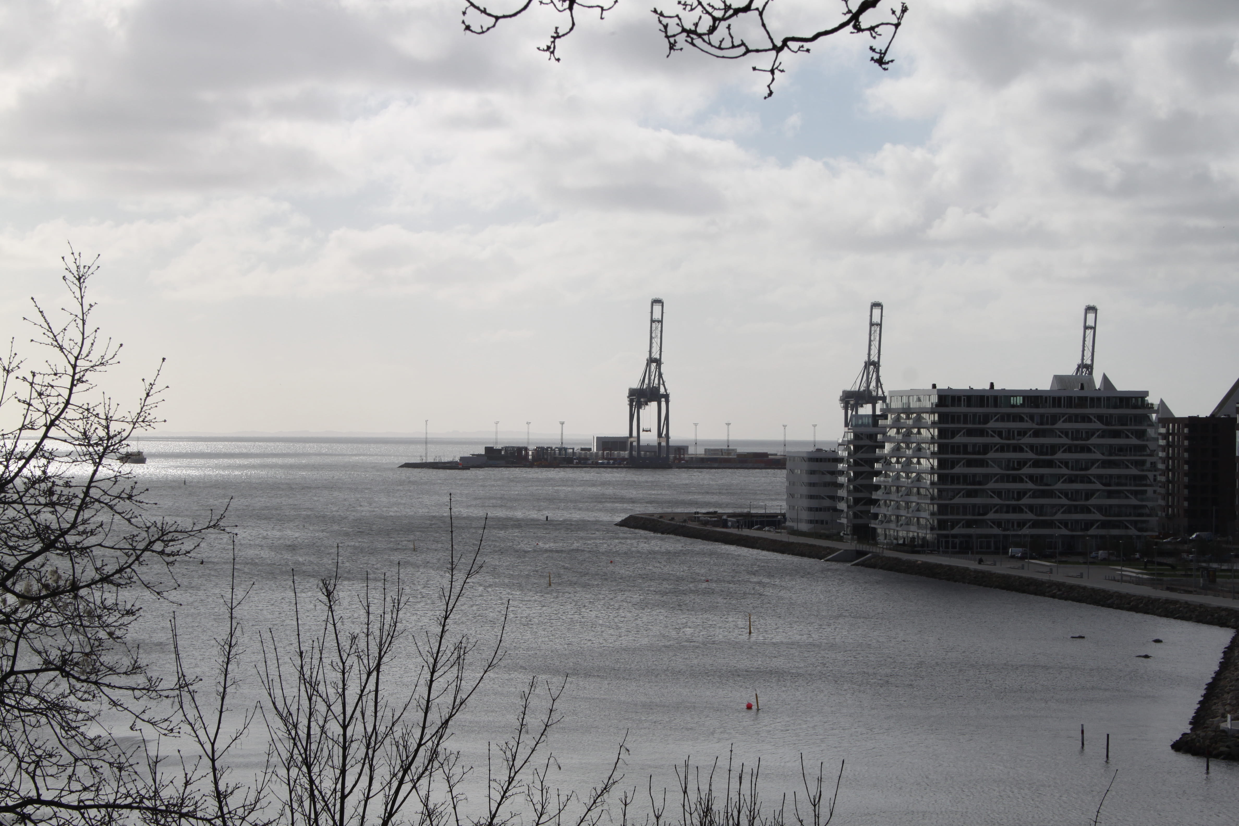 cloud - sky, harbor, architecture, pier, industry, day, water, nautical vessel, built structure, sea, dokk, outdoors, port, construction industry, sky, HD Wallpaper