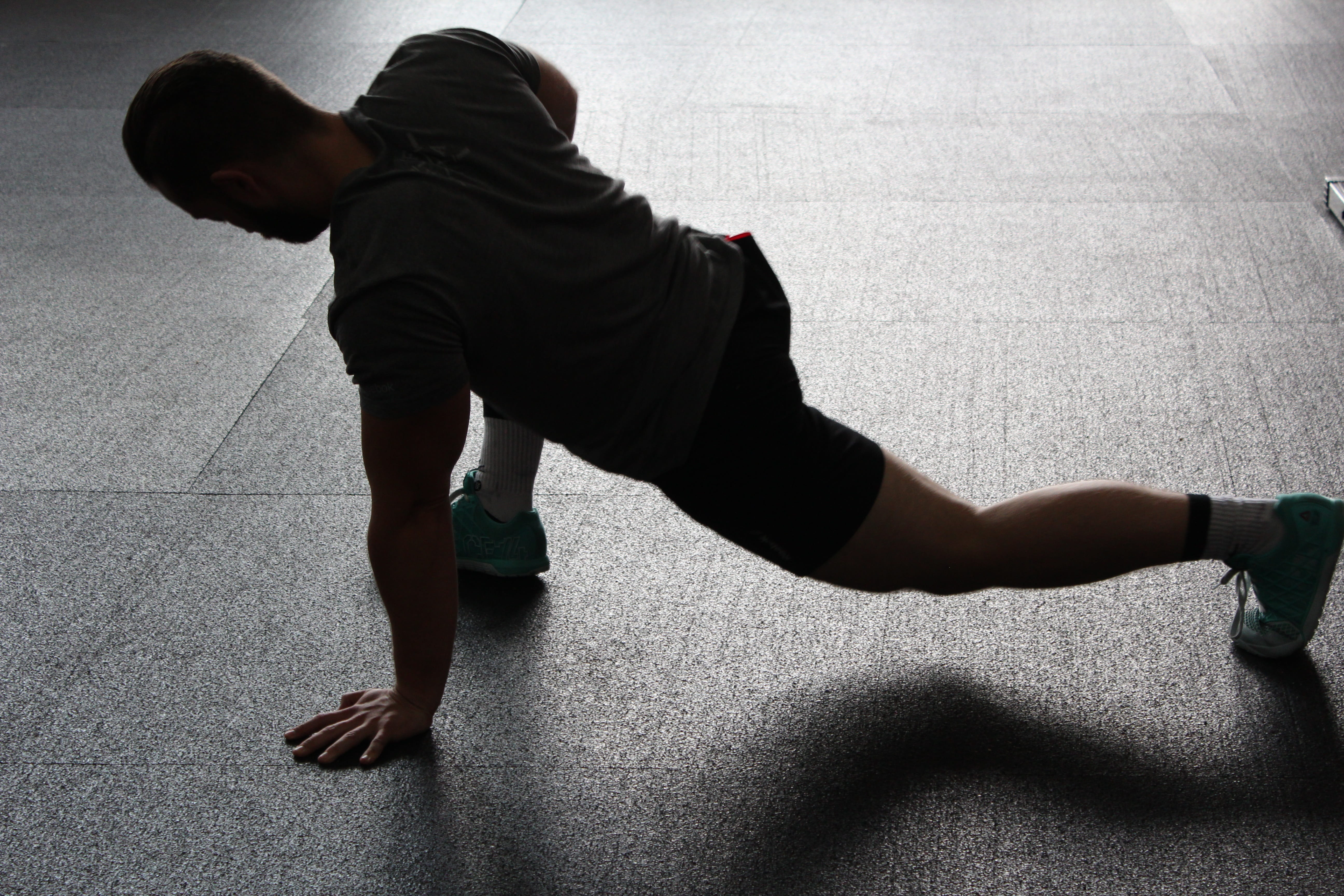 lifestyles, full length, person, adult, flooring, males, pushup, side view, indoors, sporty, child, high angle view, shadow, human body part, childhood, HD Wallpaper