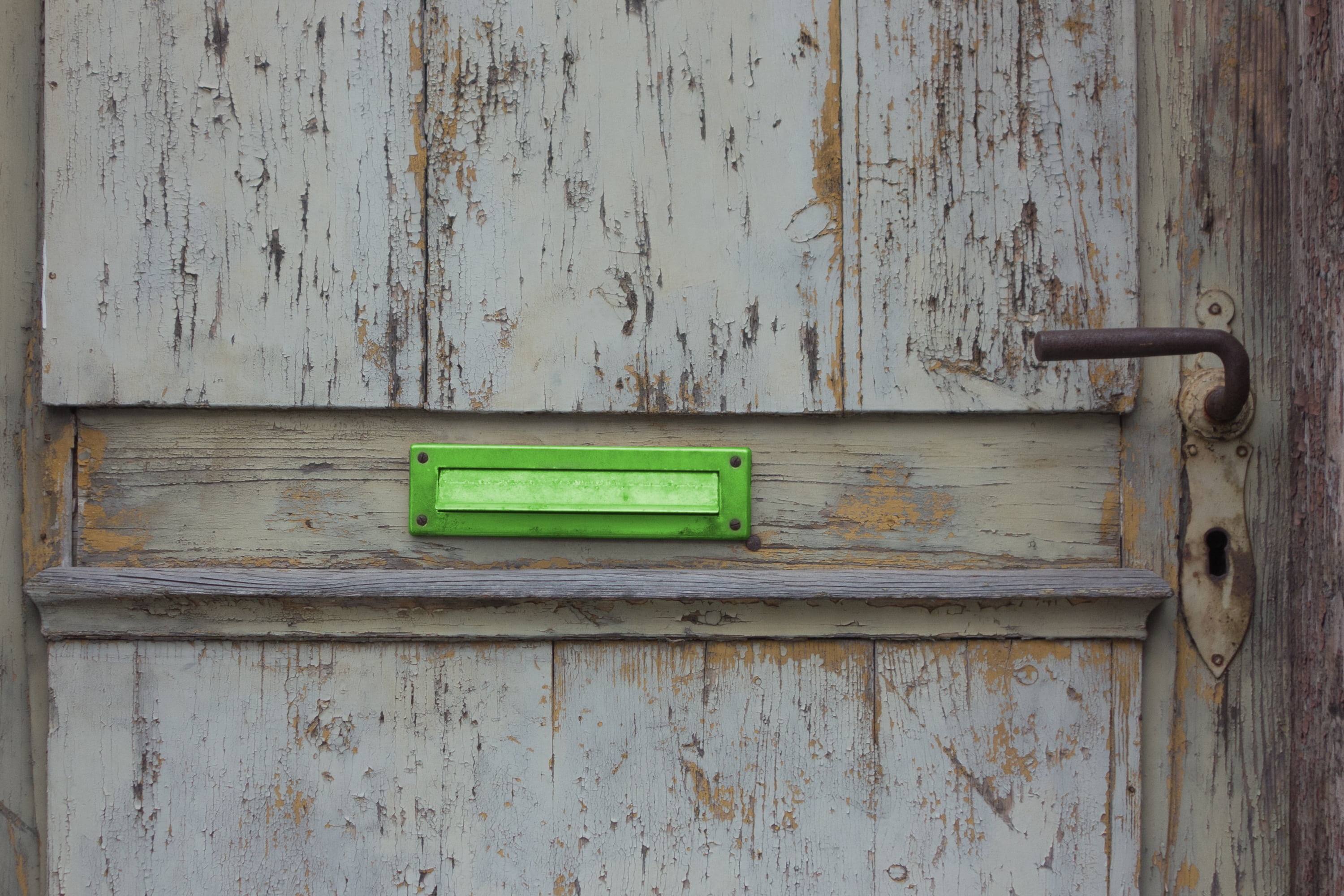 antique, wall - building feature, postbox, front door, metal, input, portal, old, protection, outdoors, mail slot, wood - material, day, lock, door, green color, HD Wallpaper