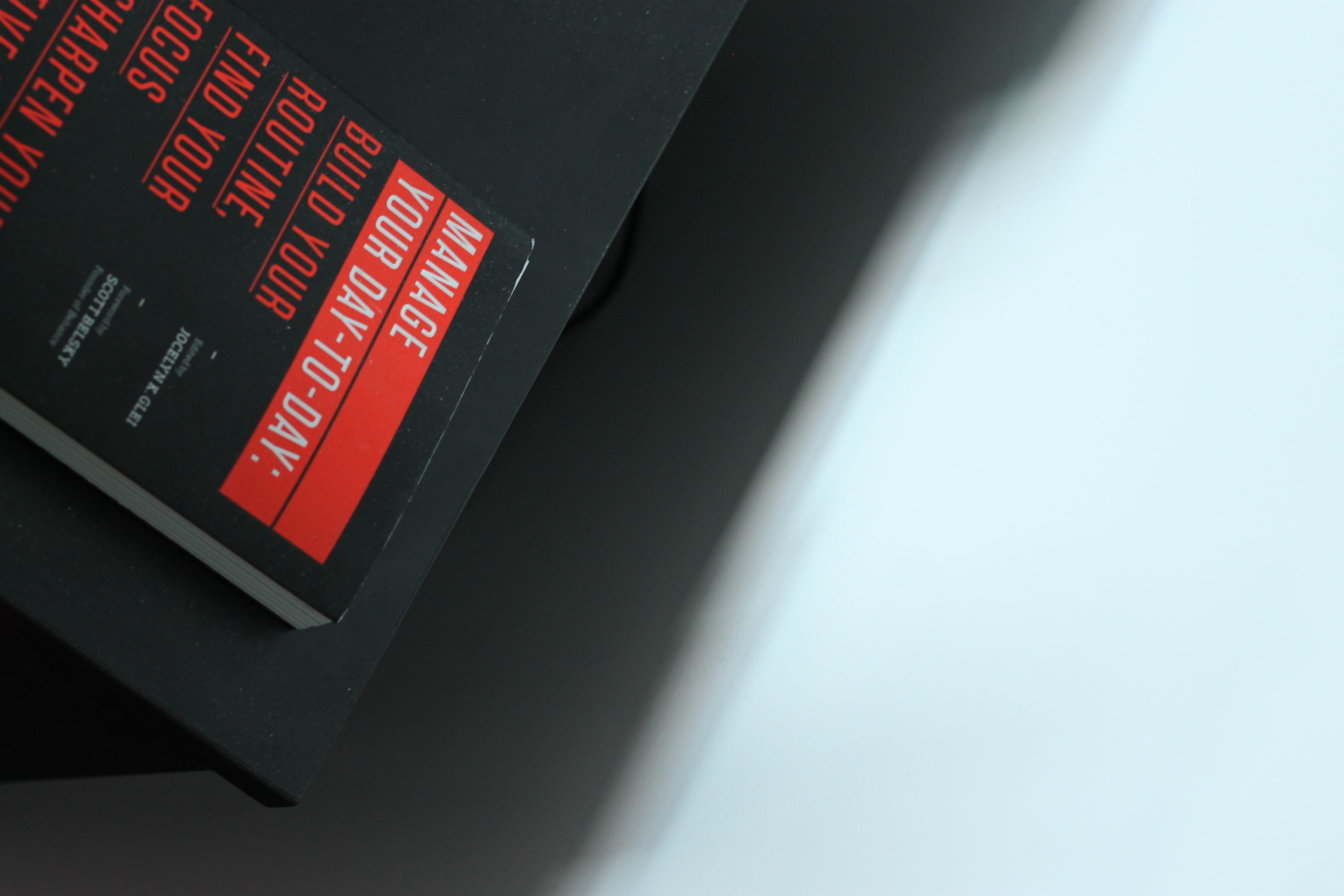 light, computer, electricity, text, control, personal development, minimal, communication, number, extreme close-up, connection, growth, black color, digital display, HD Wallpaper