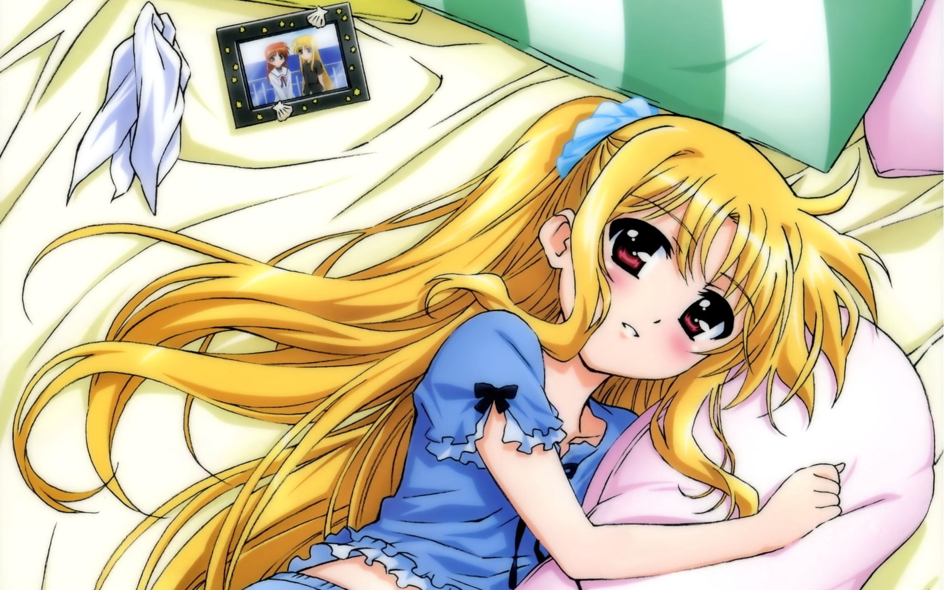 photo, mahou shoujo lyrical nanoha, female likeness, leisure activity, character, blonde, bed, long hair, multi colored, creativity, day, human representation, HD Wallpaper