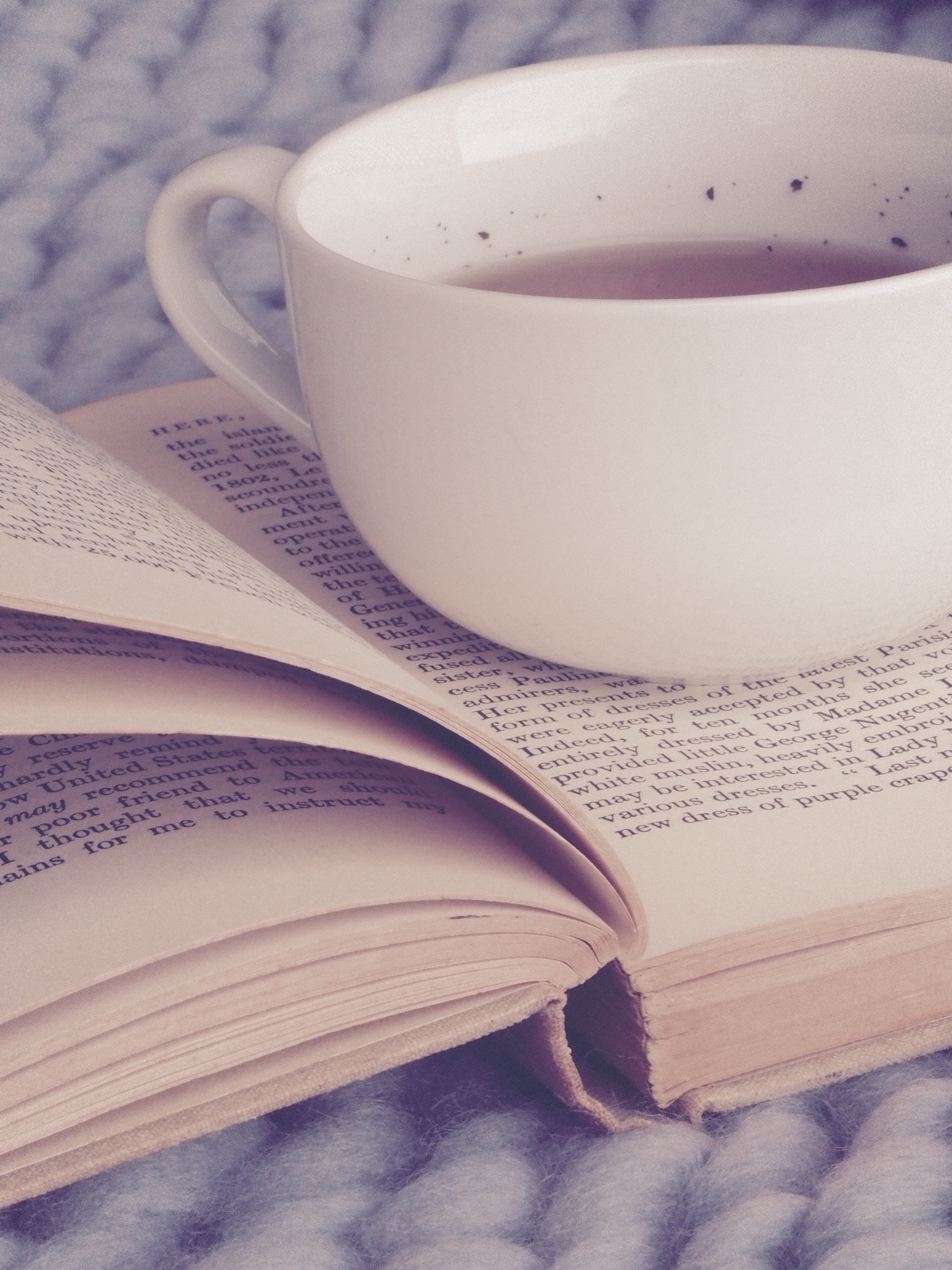 modern, mug, office, businesswoman, open, female, holiday, publication, work, coffee - drink, indoors, care, relaxation, relax, relaxing, self care, page, Phone HD Wallpaper