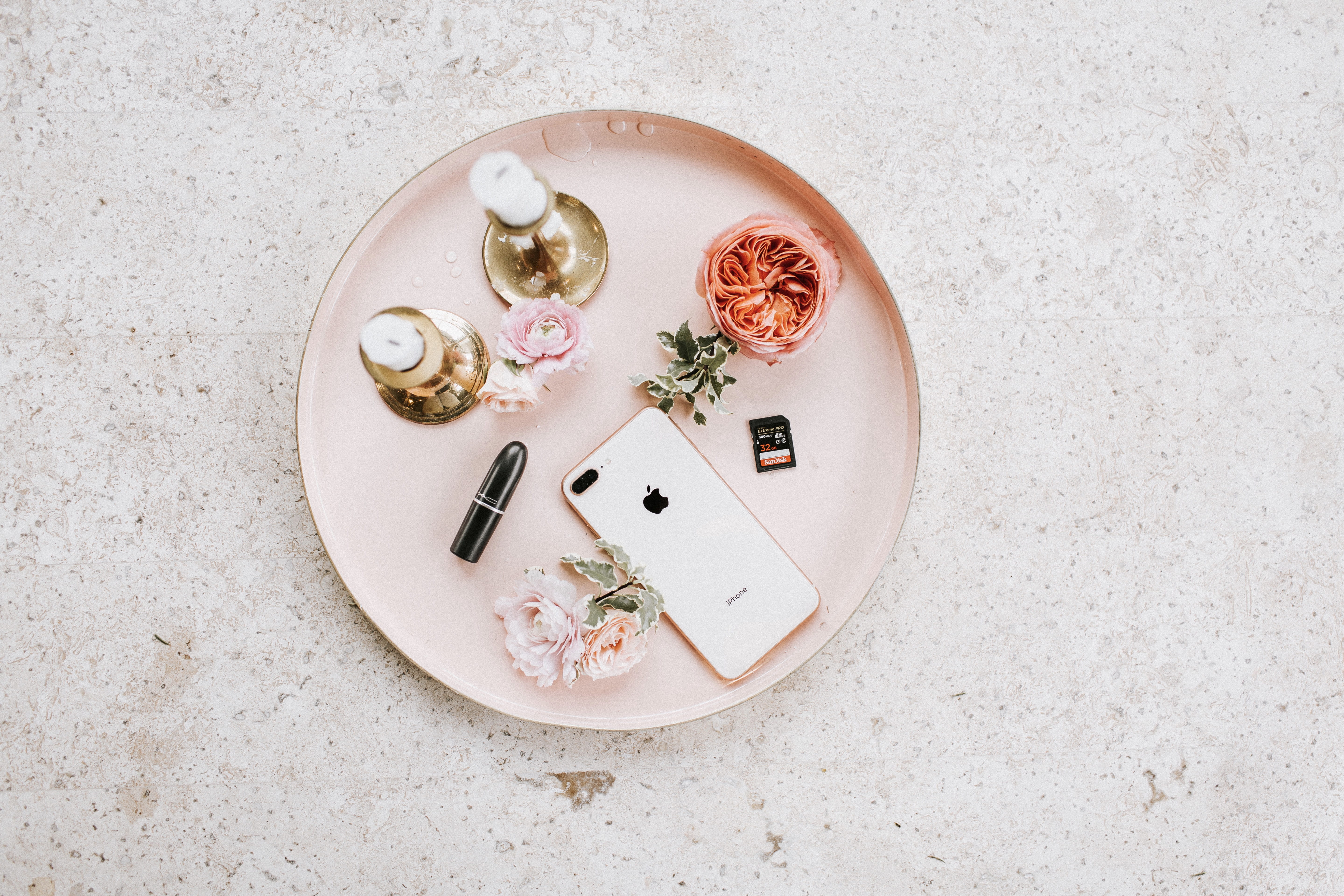 plus, directly above, 5K, shell, high angle view, indoors, animal wildlife, food, still life, table, marble, group of objects, iphone, jewelry, gold, personal accessory, HD Wallpaper