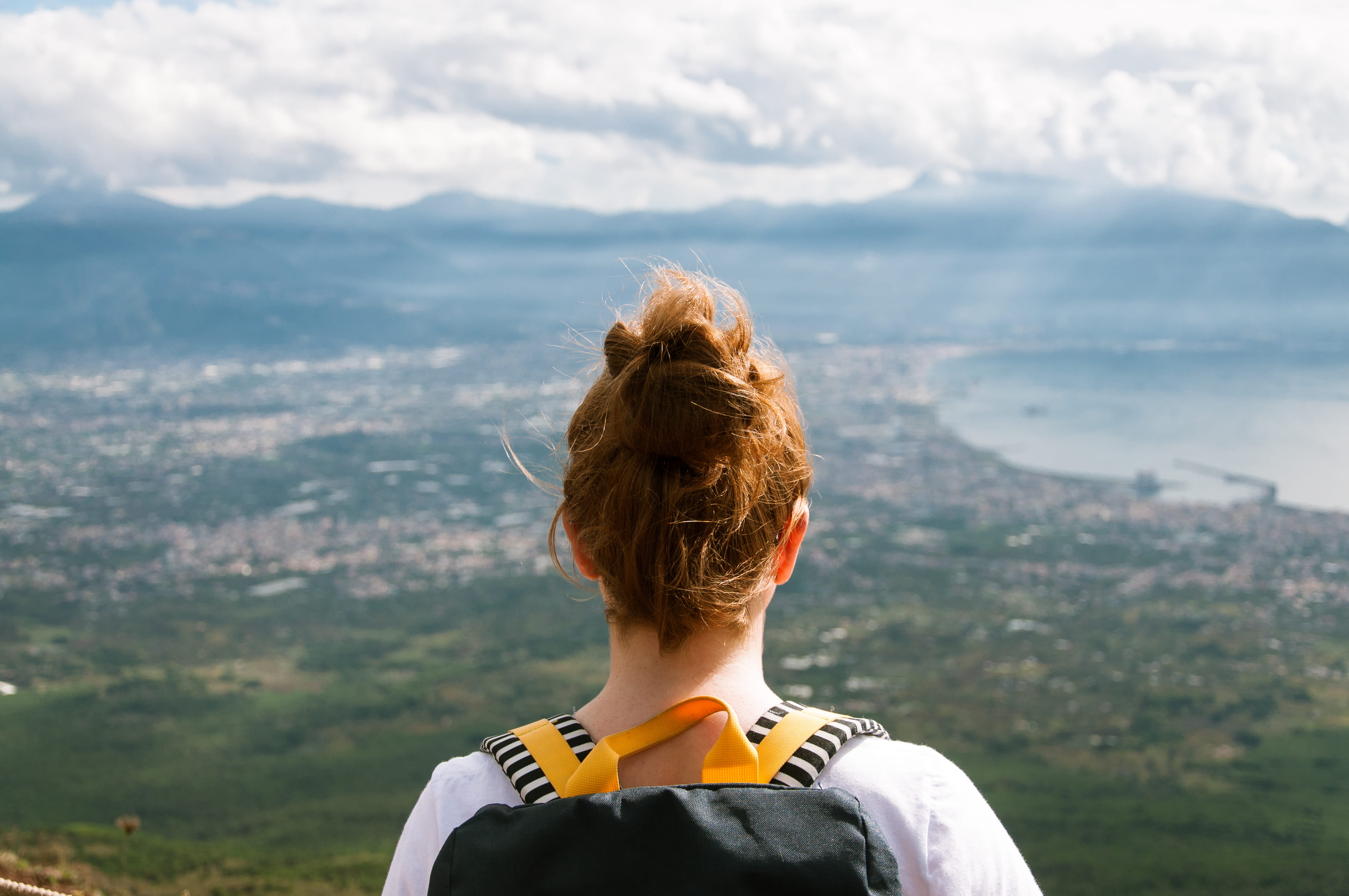 mountain, beauty in nature, portrait, 4K, outdoors, person, view, ocean view, women, nature, hairstyle, wander, focus on foreground, real people, ocean, HD Wallpaper