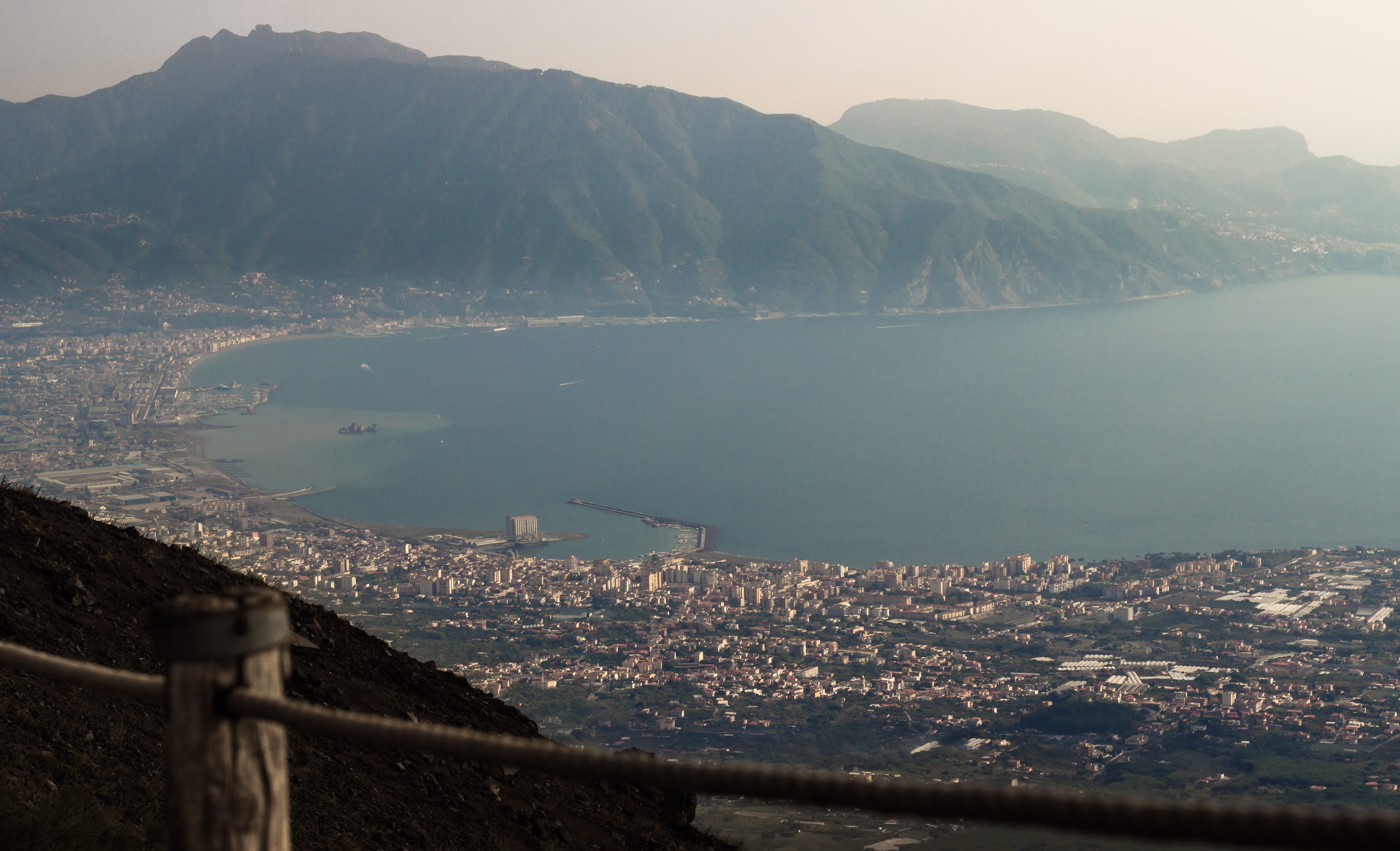 bay, sea, italy, 4K, cityscape, building exterior, fence, mount vesuvius, built structure, nature, architecture, beauty in nature, high angle view, day, HD Wallpaper