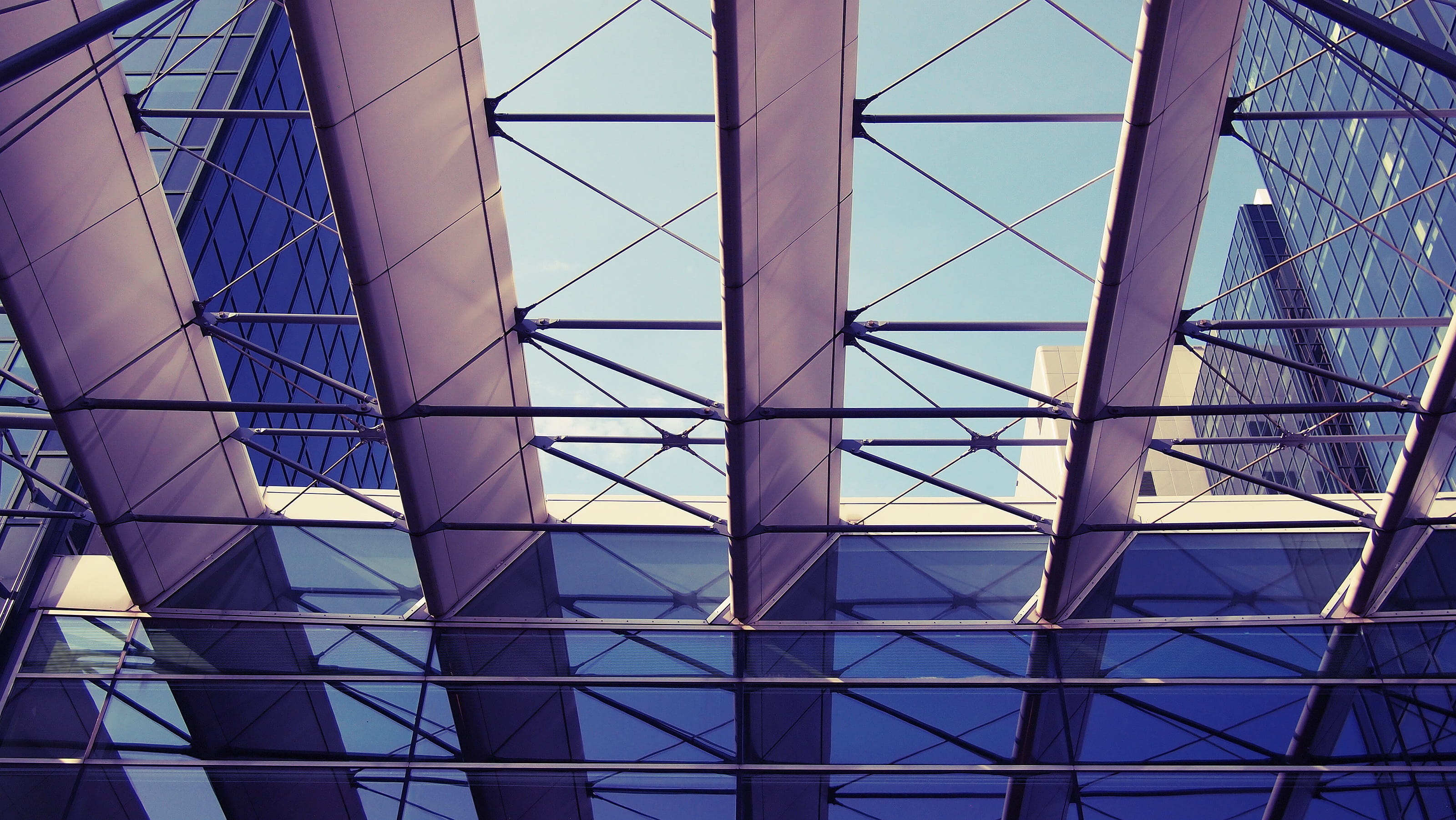 reflection, europe, day, 2K, city, dutch, window, geometric shape, ceiling, low angle view, european, sky, landmark, office building exterior, full frame, HD Wallpaper