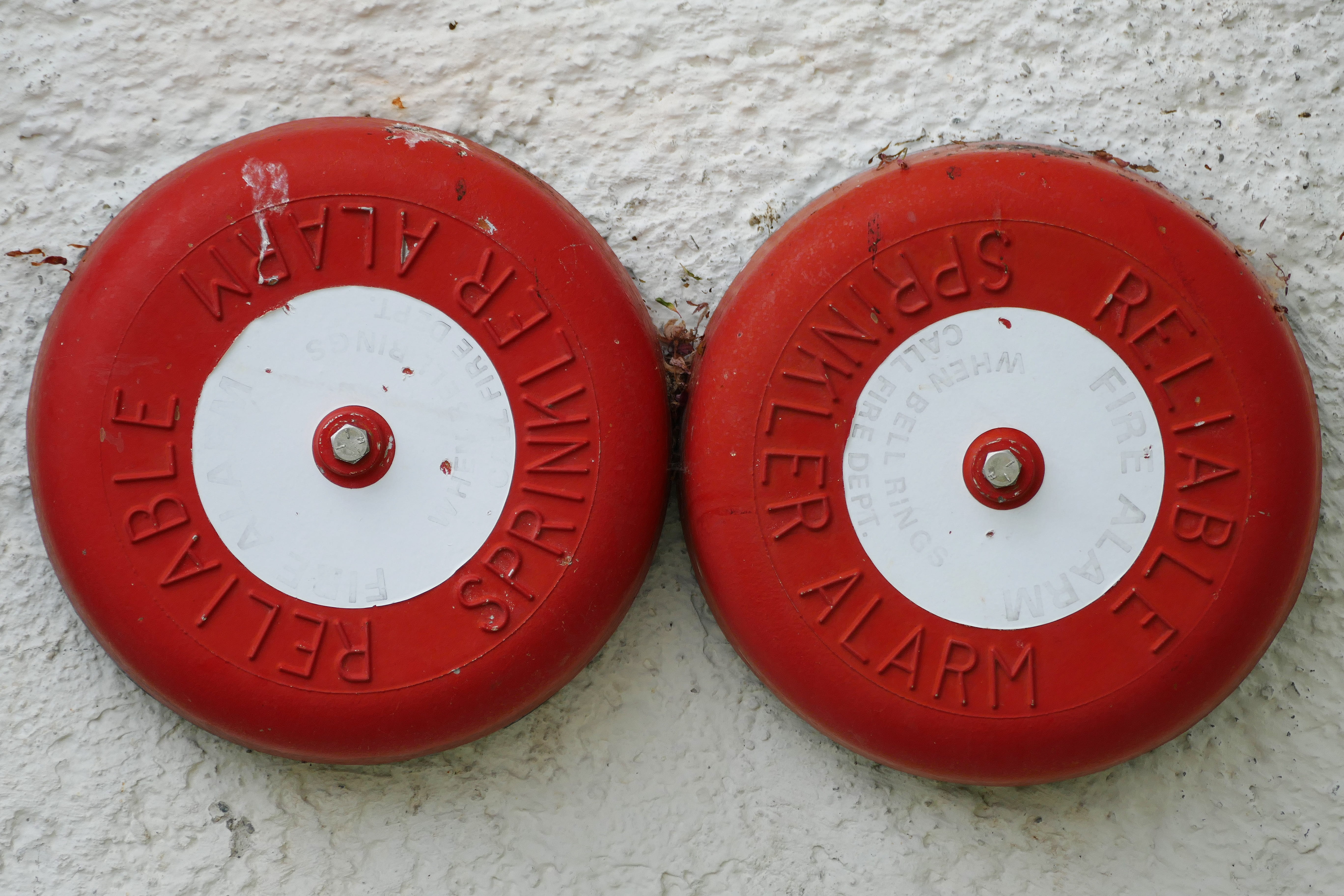 day, western script, about, circle, push button, fire alarm, indoors, plant, communication, fire detector, white color, close-up, wall, focus on foreground, HD Wallpaper