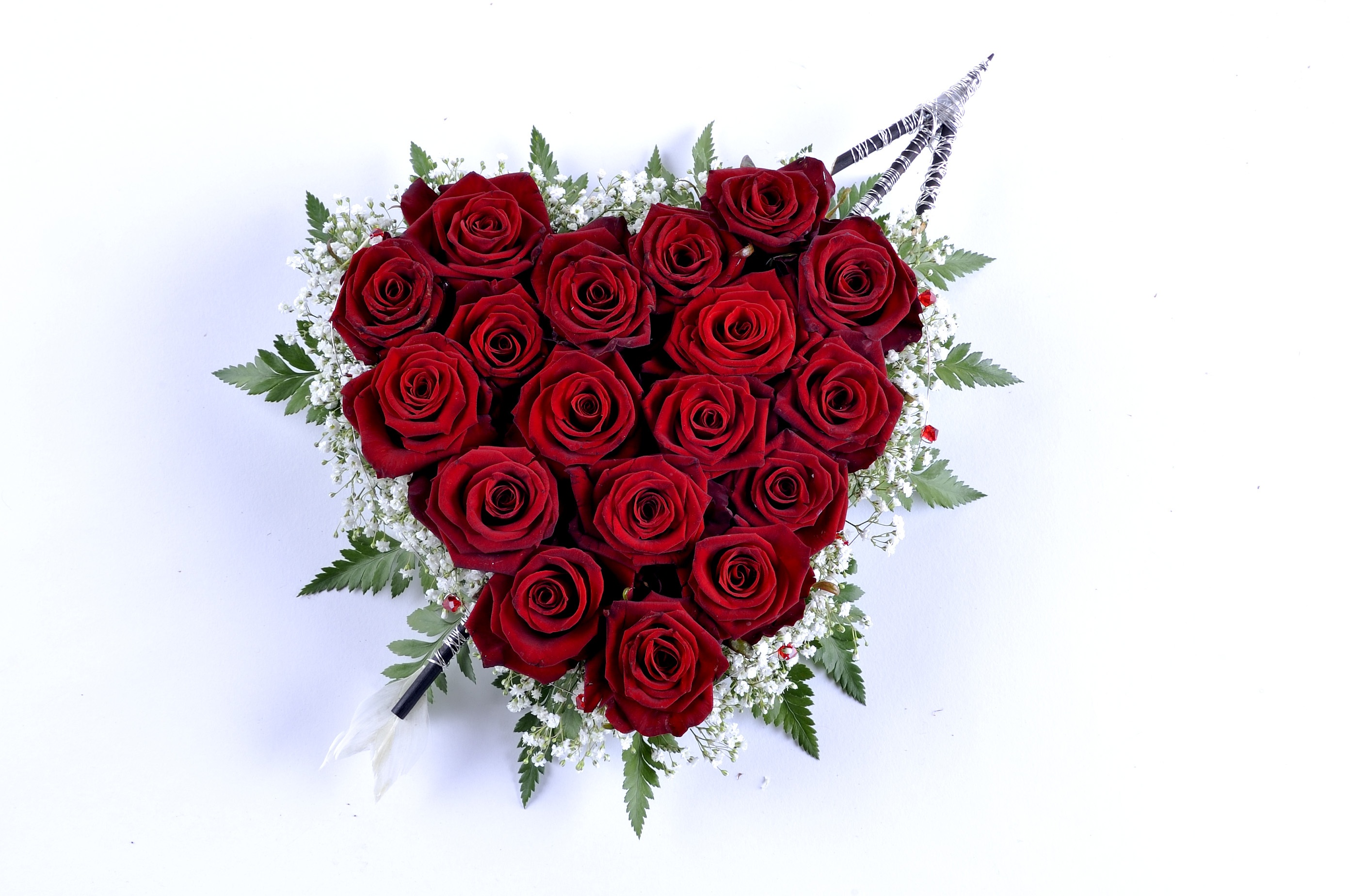 plant, freshness, white background, petals, petal, heart, flower, bouquet, rosa, shaped, rose, studio shot, celebration, flower head, inflorescence, rose - flower, HD Wallpaper