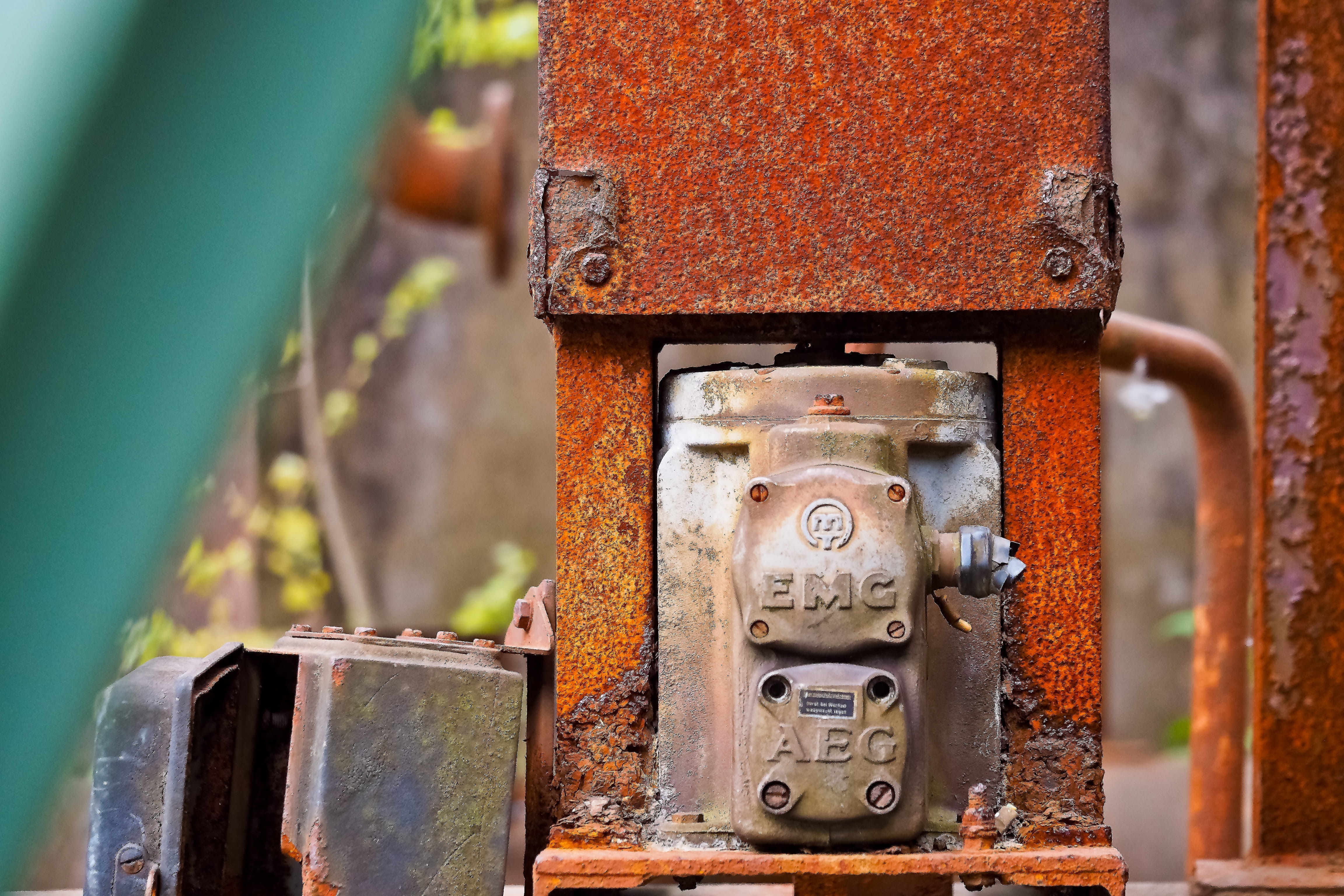 duisburg, telephone, Factory, switch, ruhr area, industry, steel, ruin, heavy industry, antique, industrial park, technology, monument, places of interest, HD Wallpaper