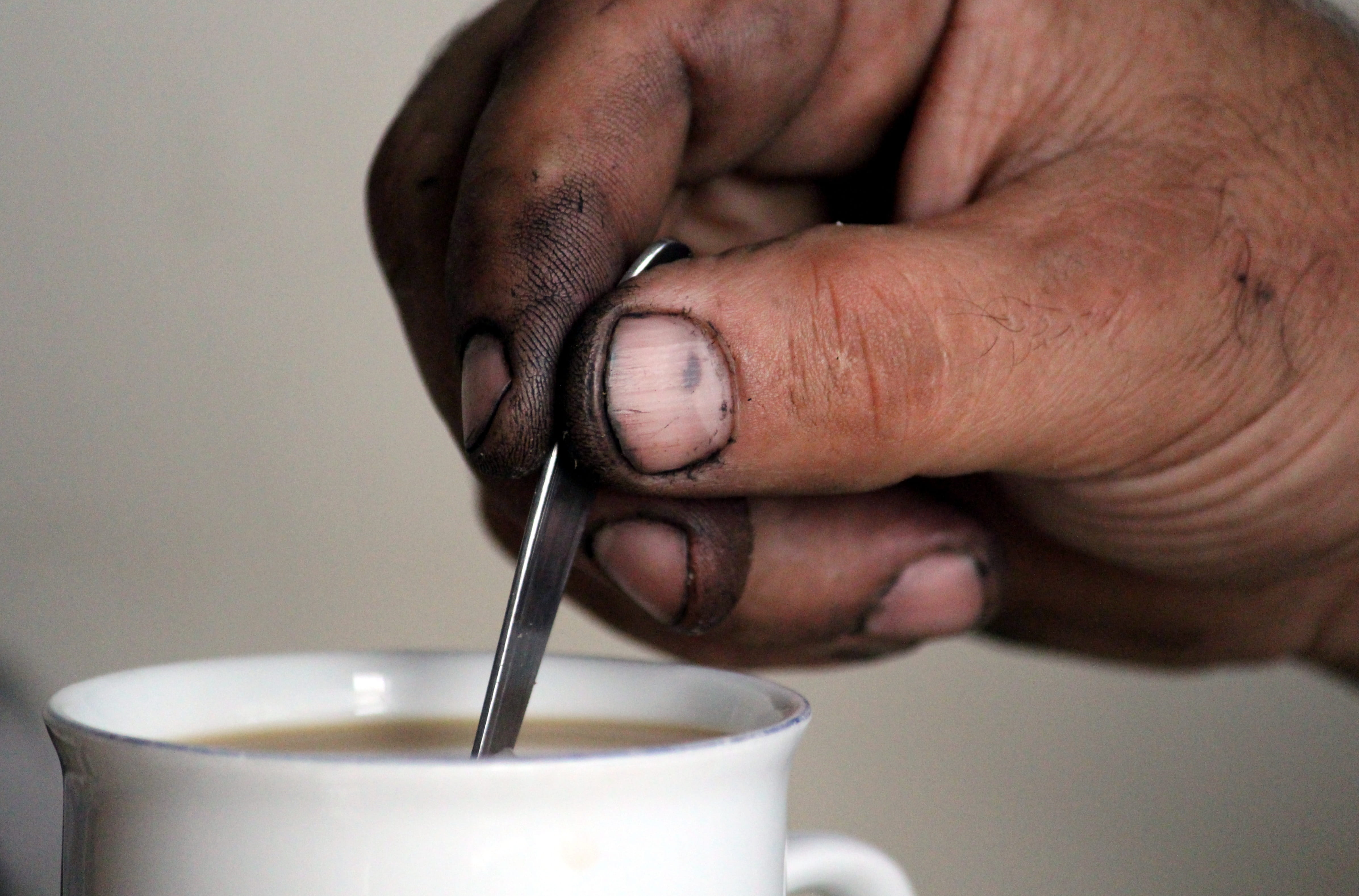 human body part, Hand, drink, bowl, resourceful, person, break, mug, work, refreshment, oily, Mechanic, milk, body part, pouring, rest, dirty, 4K, one person, HD Wallpaper