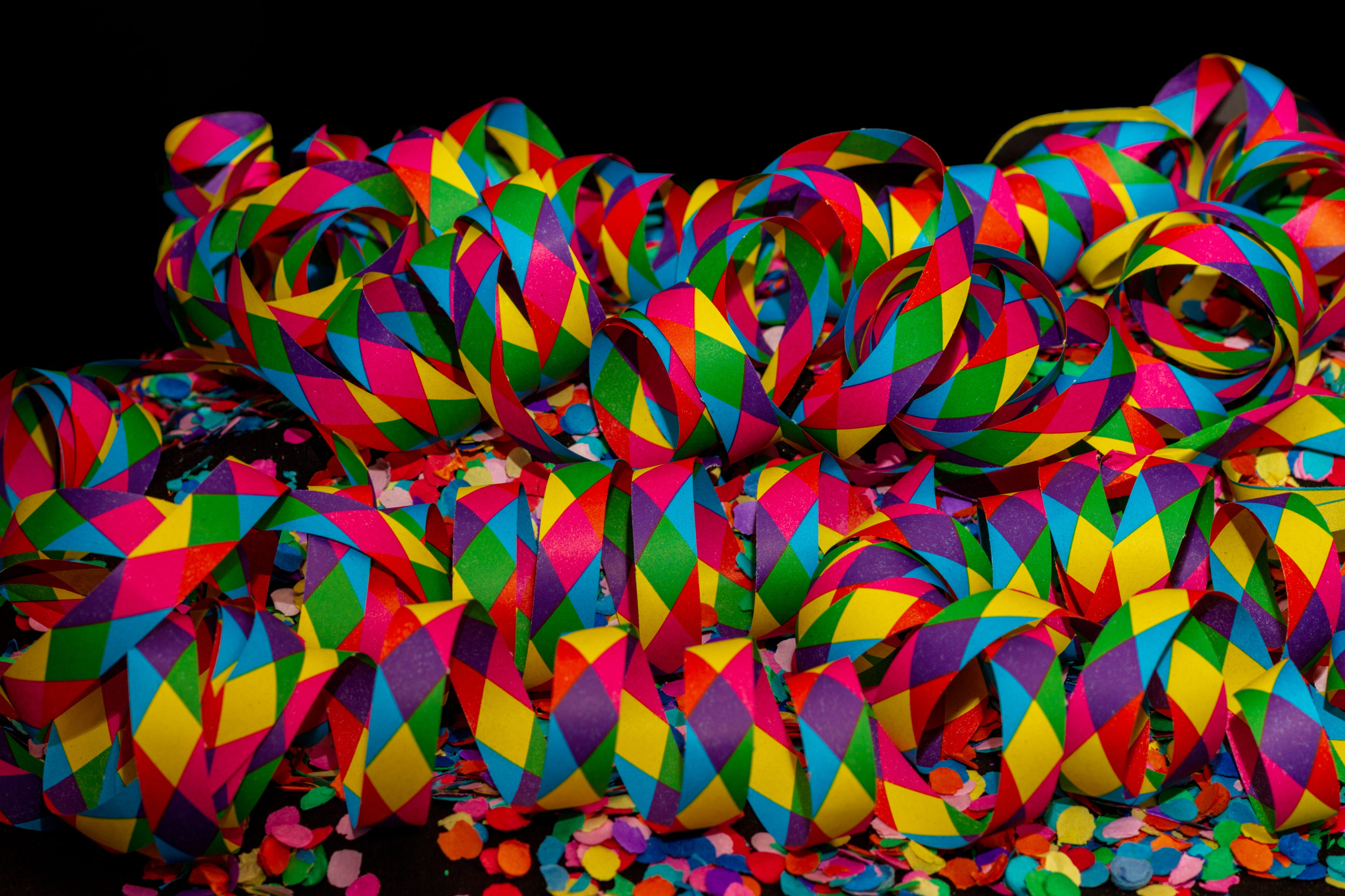 still life, indoors, black background, color, studio shot, craft, background, pattern, choice, ringed, 5K, close-up, celebration, decoration, streamer, HD Wallpaper