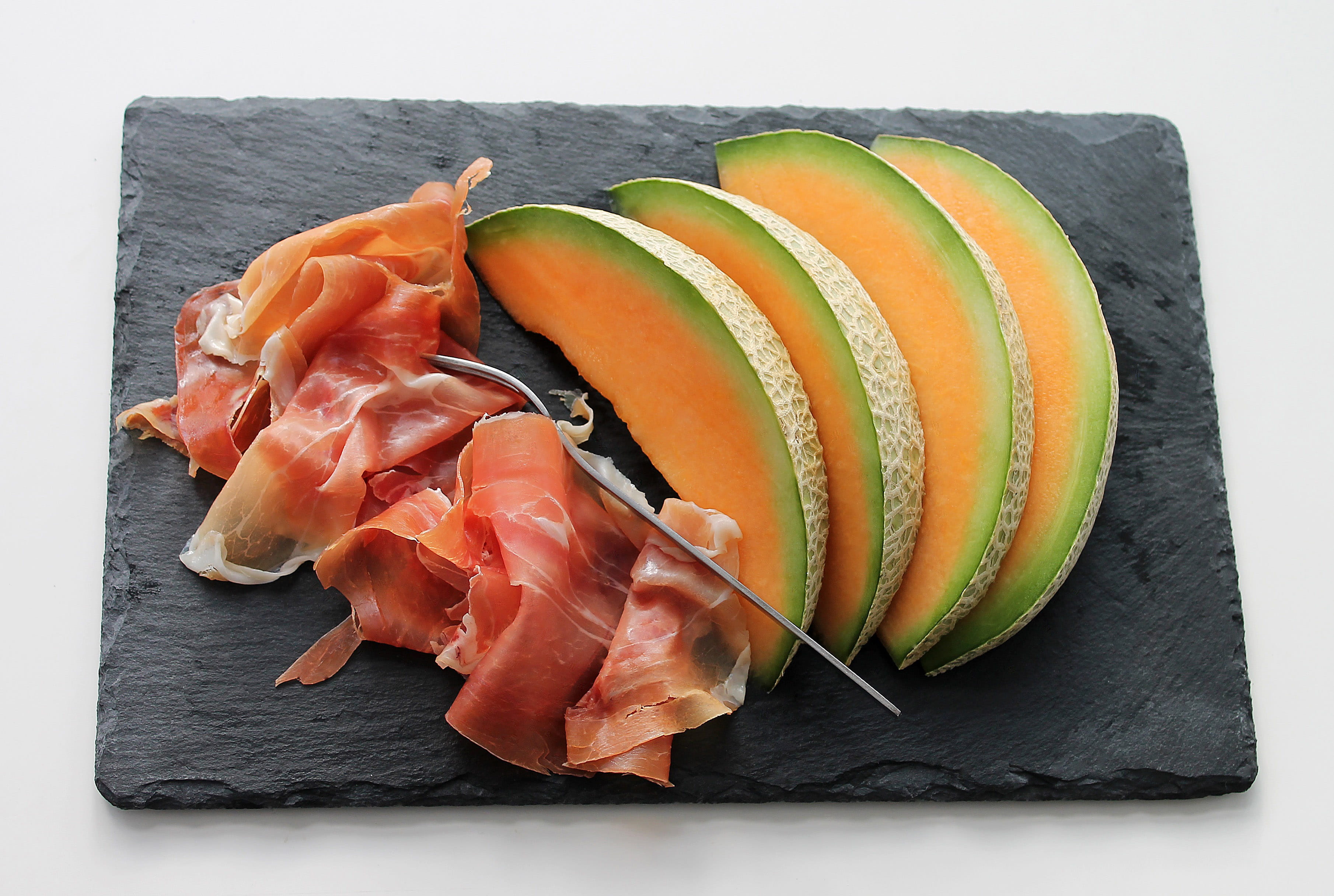 2K, seafood, fruit, healthy Eating, gourmet, tray, japanese food, indoors, Ham, close-up, asian food, Melons, sushi, wellbeing, freshness, food and drink, HD Wallpaper