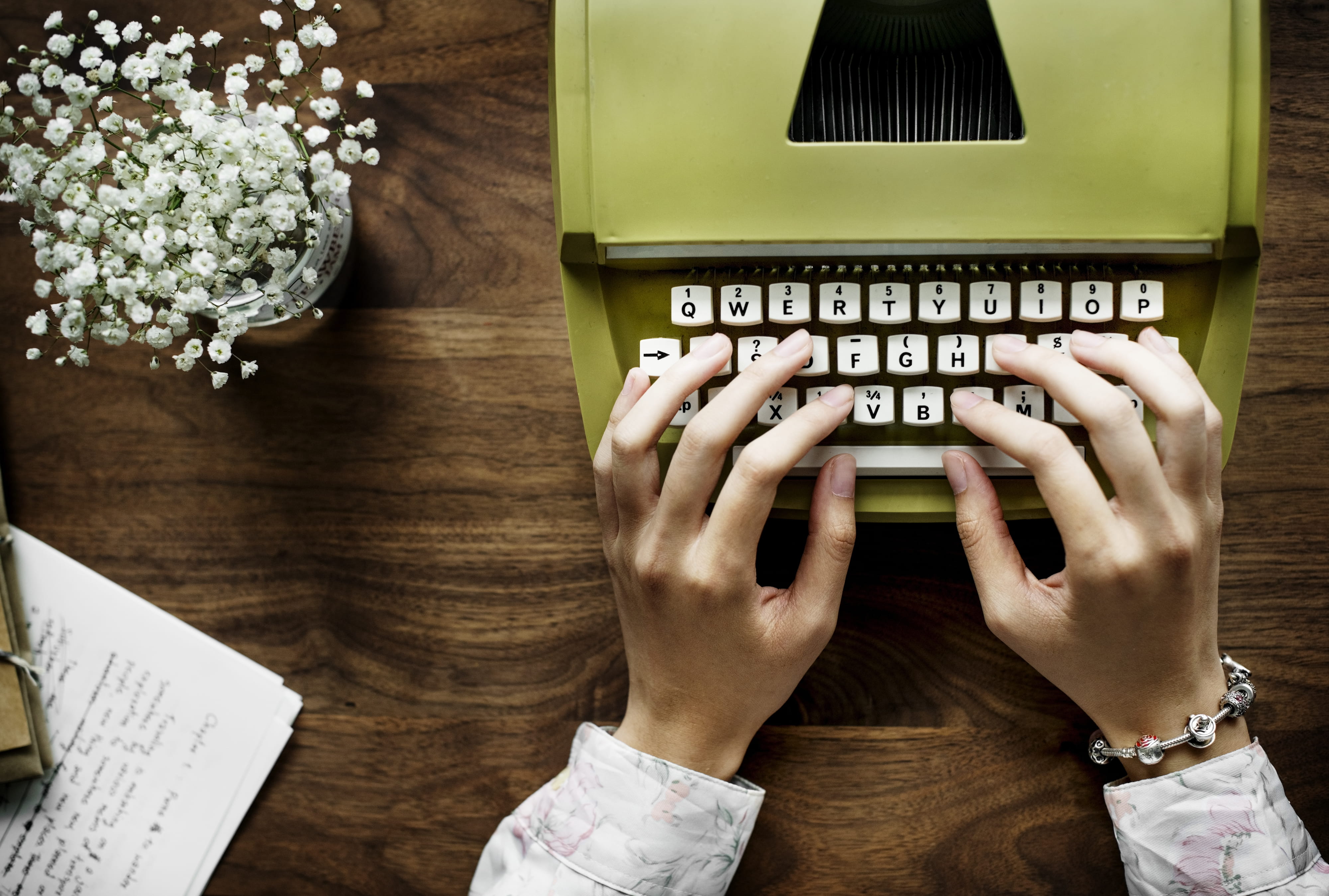 message, keyboard, leisure activity, women, publish, human body part, feminine, equipment, human hand, old fashion, table, hand, one person, creative, machine, HD Wallpaper