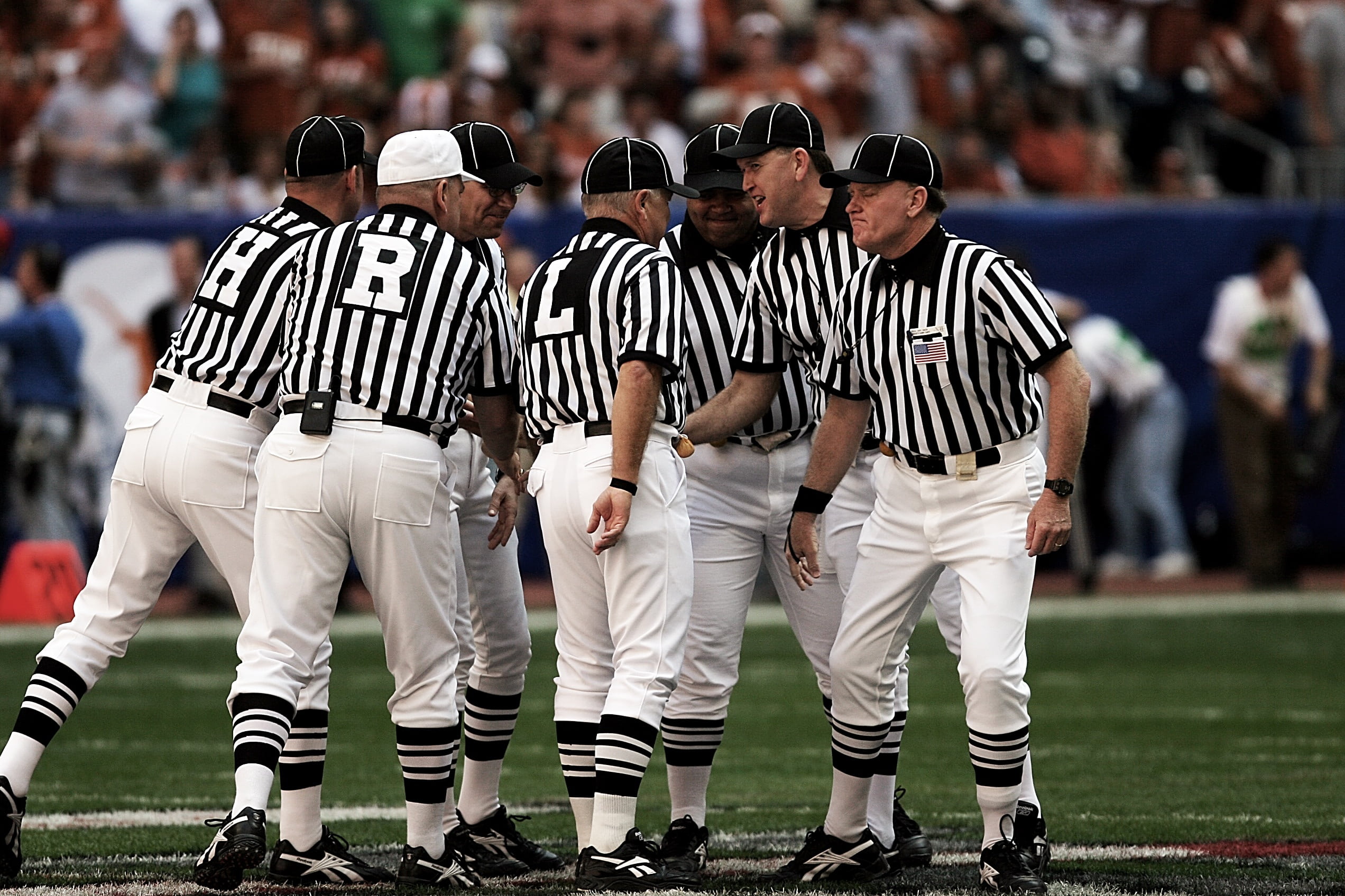 crowd, zebras, competition, baseball - sport, men, texan, american football, child, ground, people, clothing, championship, officiating crew, group, judge, HD Wallpaper