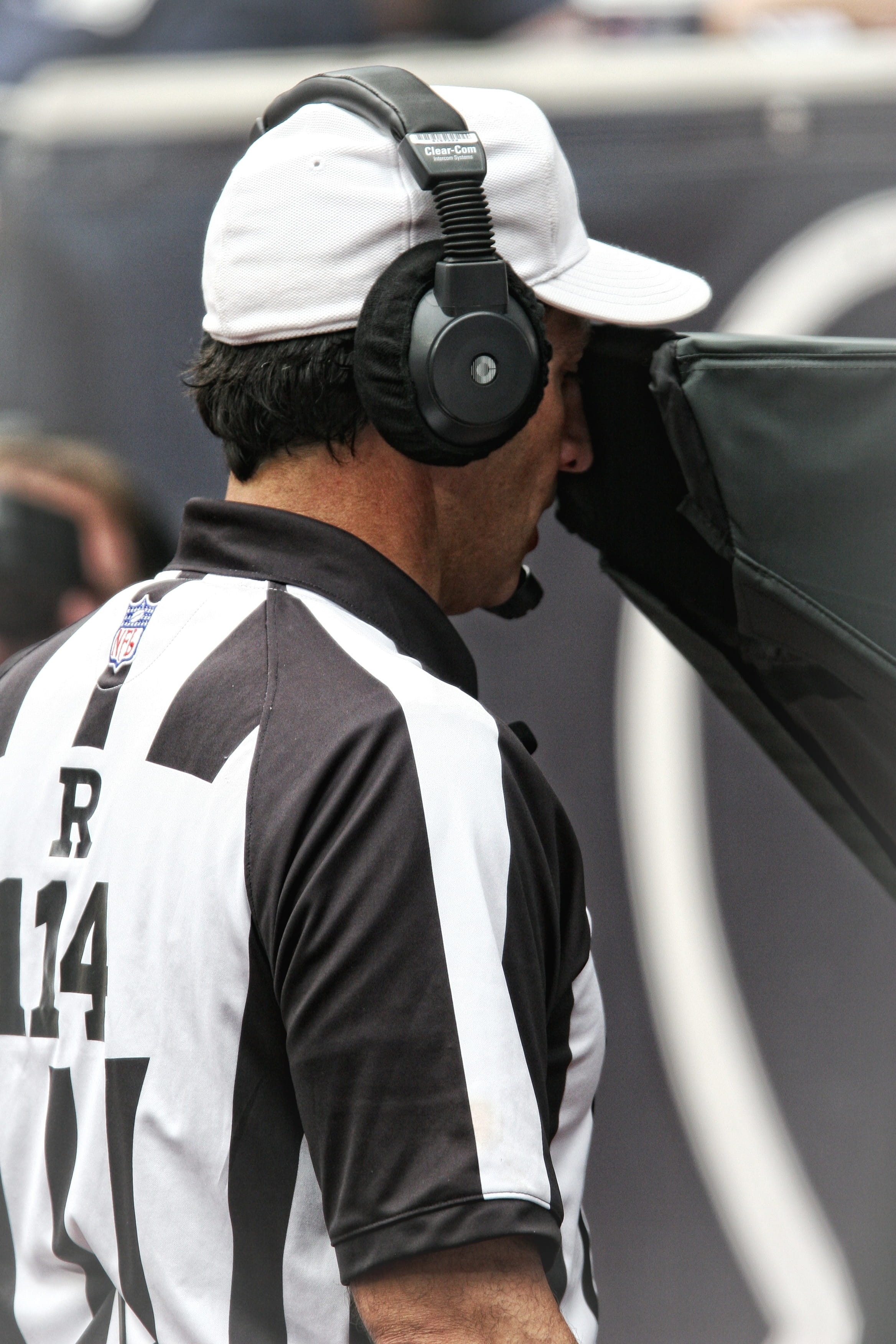 hat, football, stripped, one person, Nfl, game, instant replay, looking, real people, texas, replay, judgement, headshot, government, clothing, men, one man only, Phone HD Wallpaper