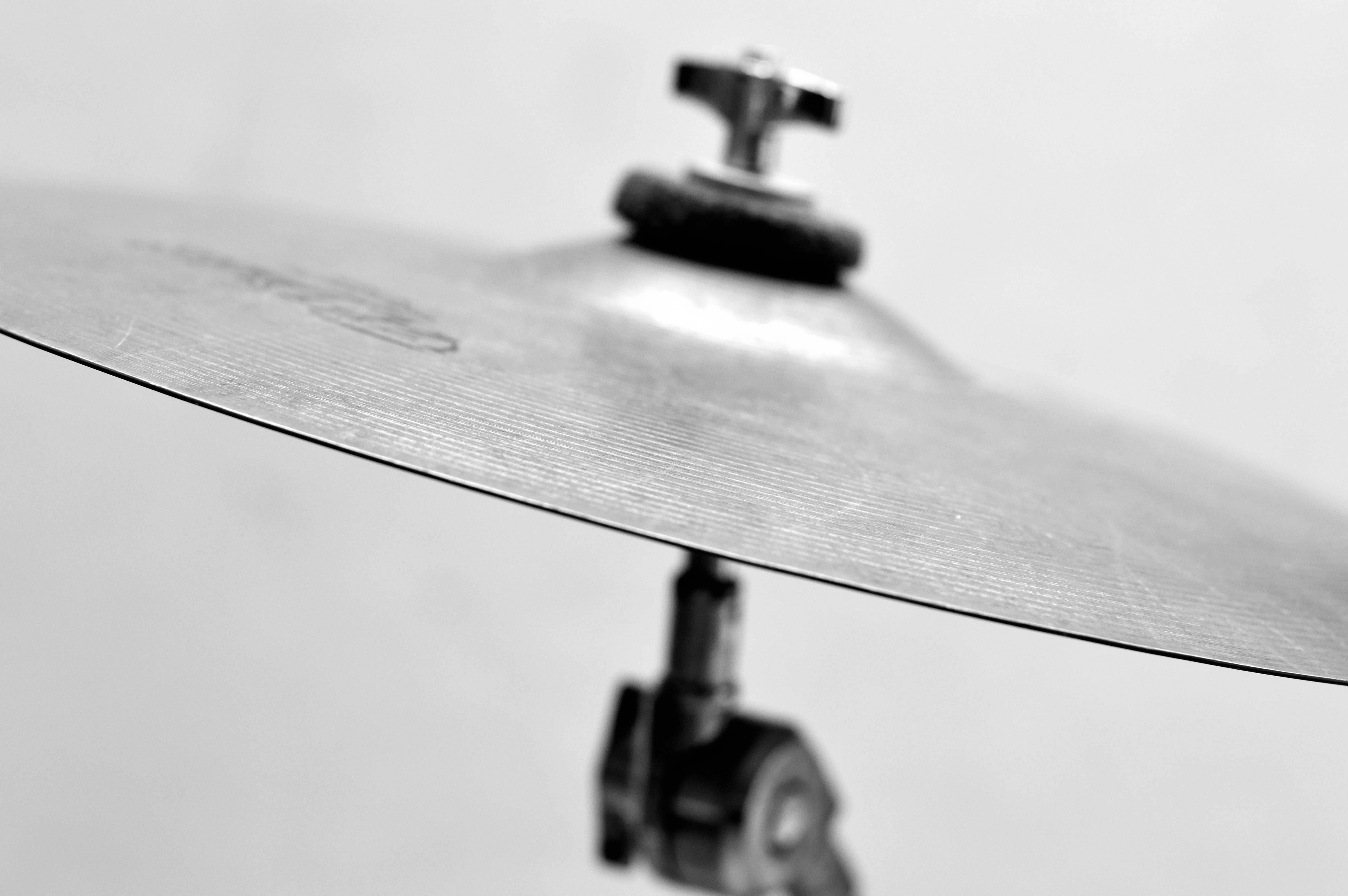 entertainment, close-up, arts, built structure, pop, wood - material, low angle view, musical, rock, saucer, instrument, selective focus, i am a student, HD Wallpaper