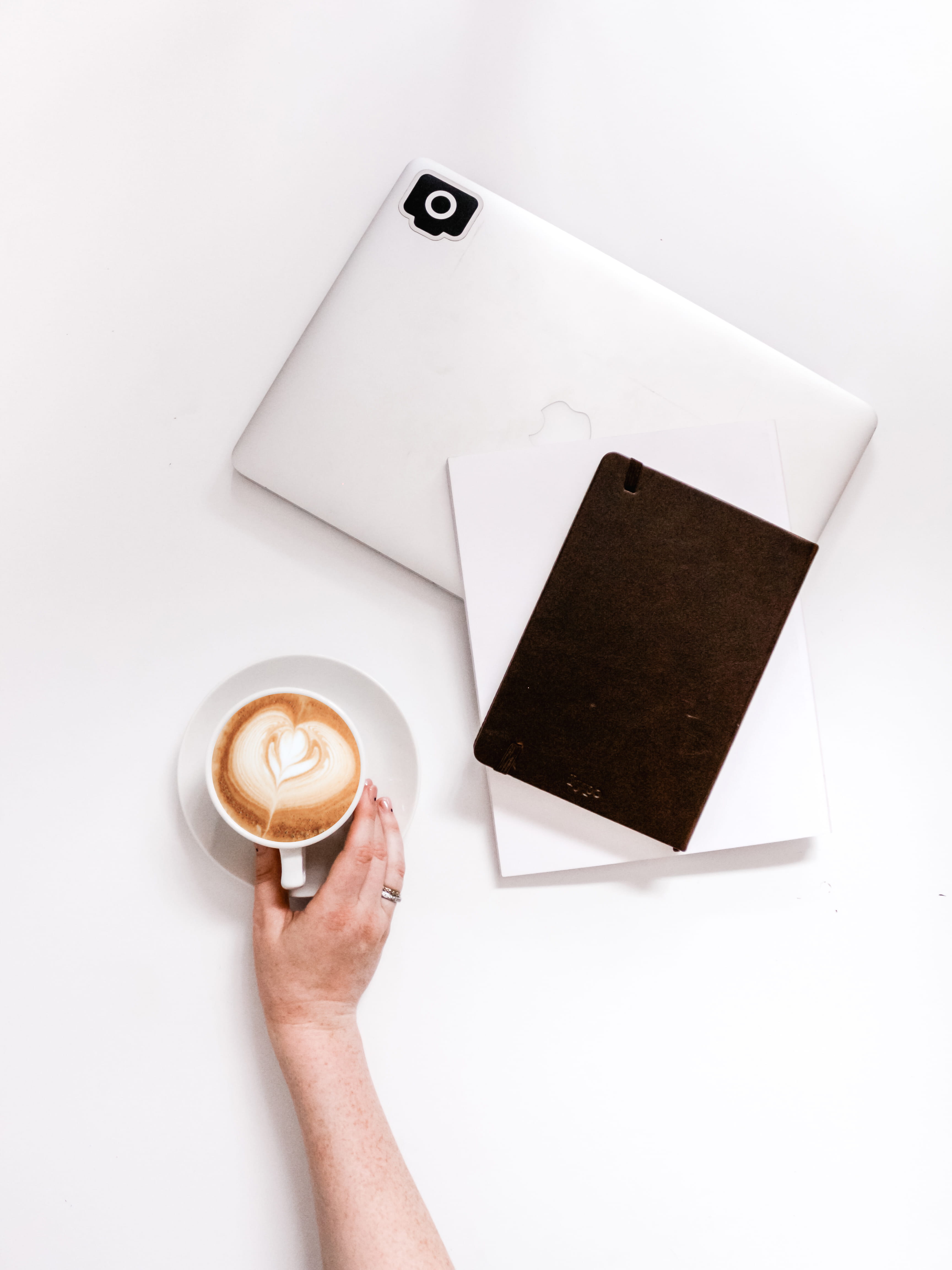 macbook, word, person, indoors, coffee, human limb, closed, electronics, human, directly above, adult, one person, dessert, 4K, copy space, hand, drink, Phone HD Wallpaper