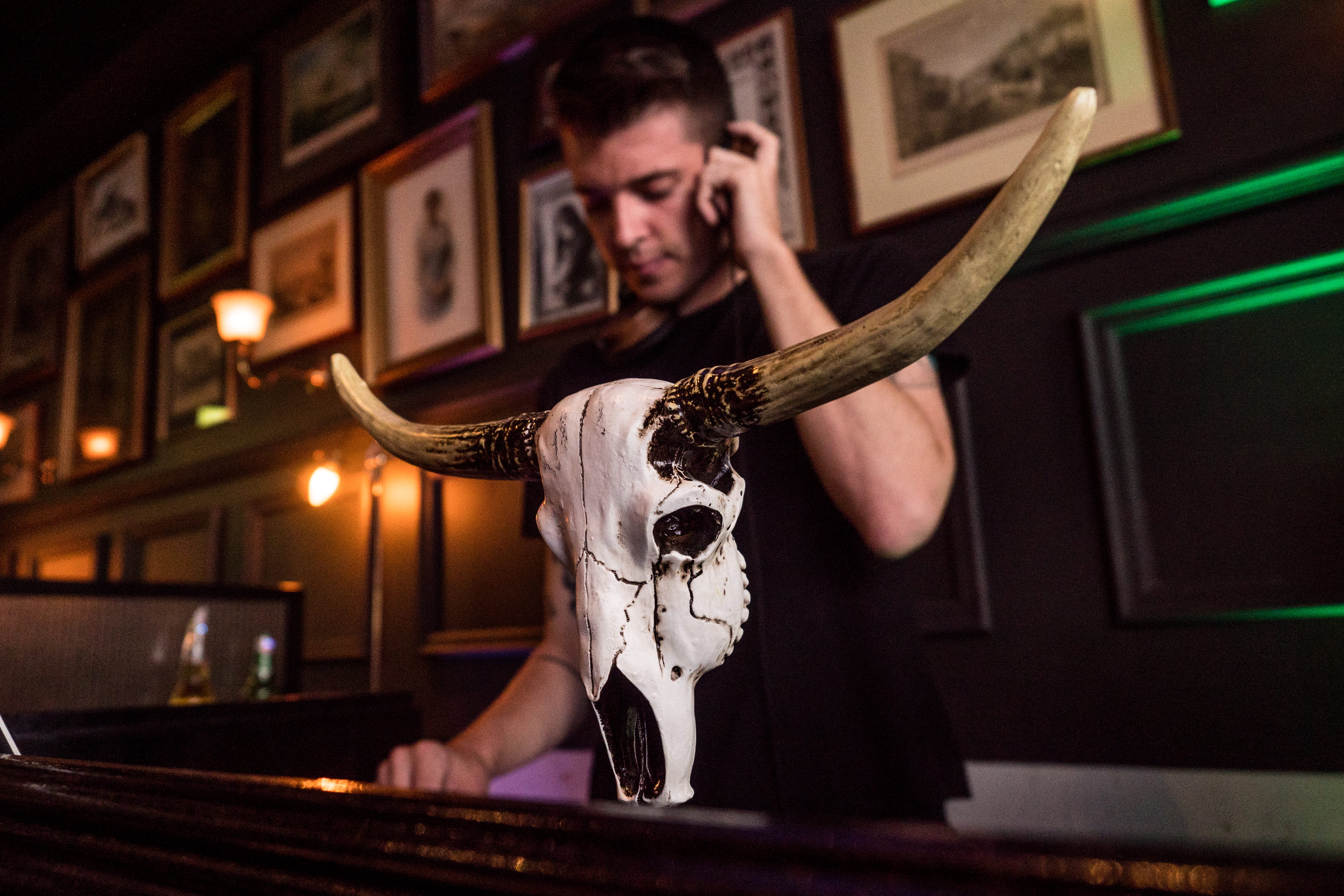 human representation, adult, young adult, nightclub, representation, contemplation, man, religion, aggression, weapon, shirt, front view, young men, dj, HD Wallpaper