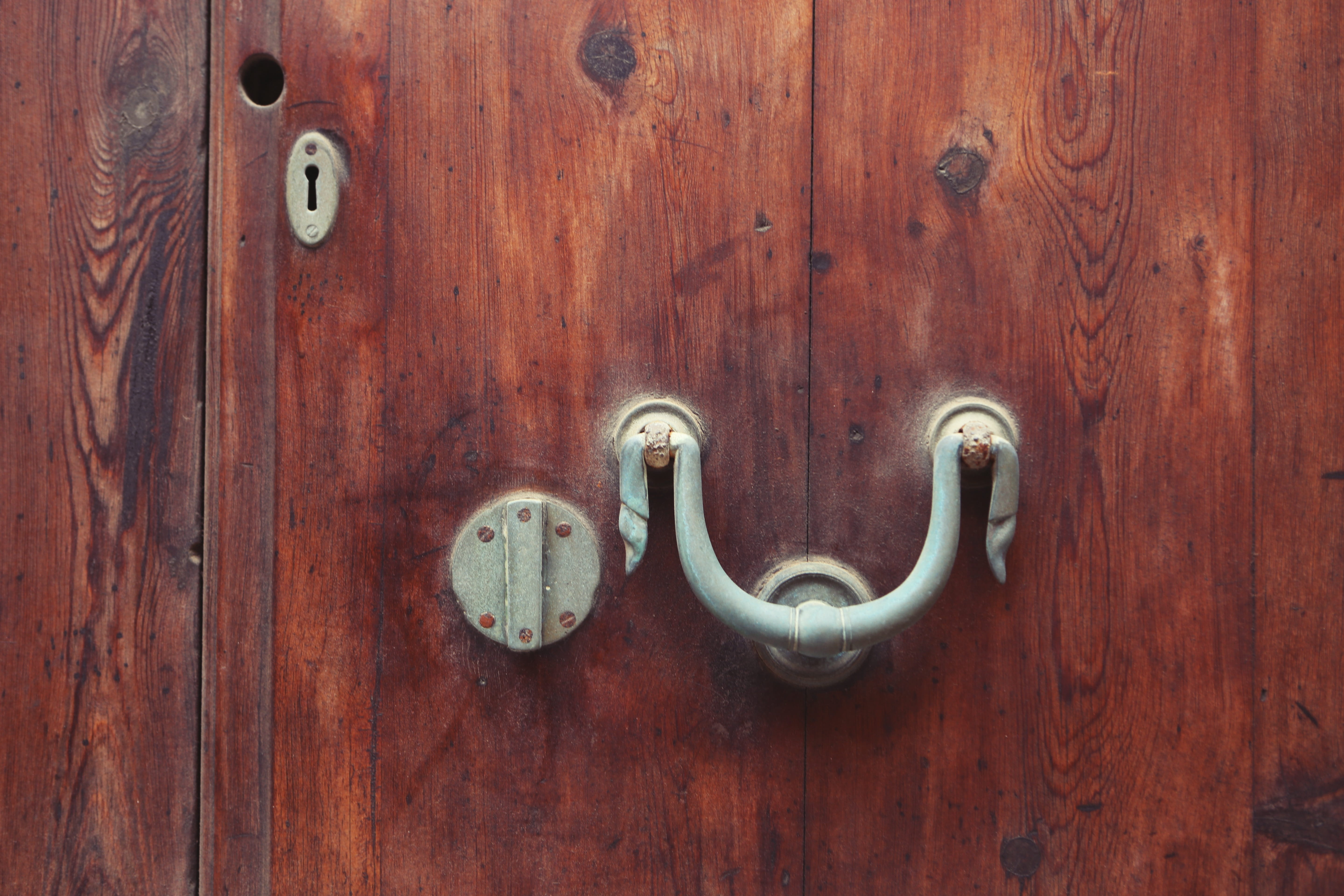 door knocker, no people, ornament, full frame, lock, old, backgrounds, closed, safety, knock, knob, ancient, 5K, wooden, brown, door knob, security, latch, HD Wallpaper