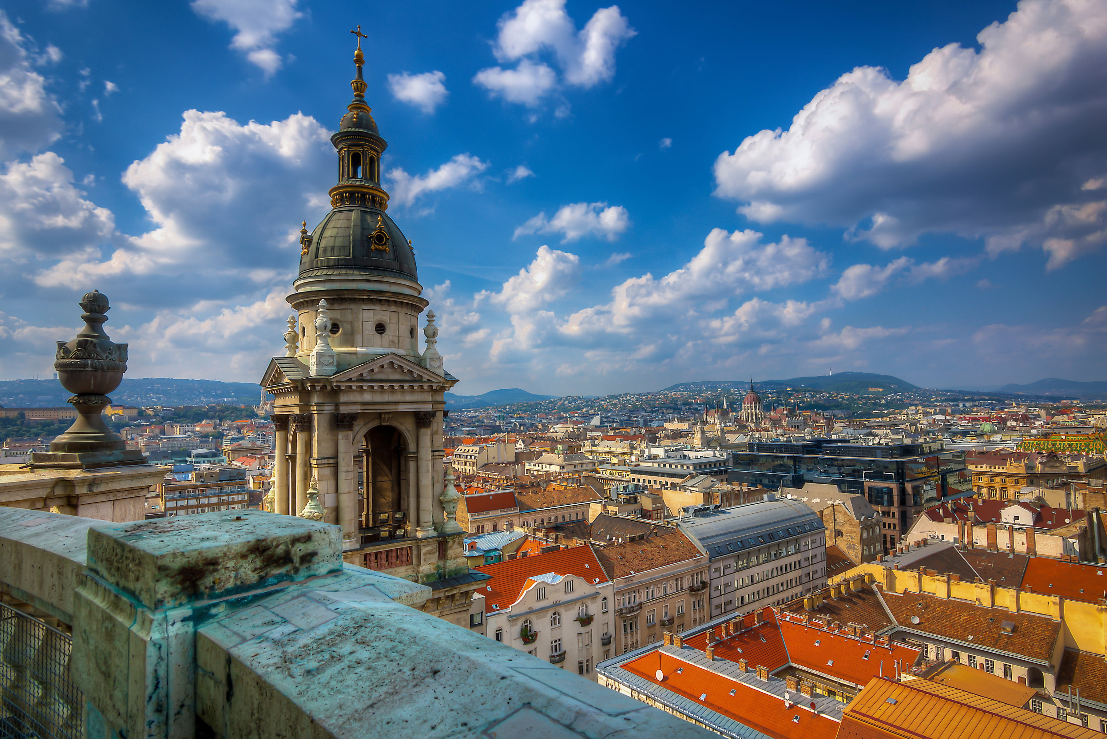 building, 2K, St. Stephens Basilica, home, the sky, Budapest, Hungary, Cathedral, St Stephens Basilica, clouds, panorama, temple, the parapet, HD Wallpaper