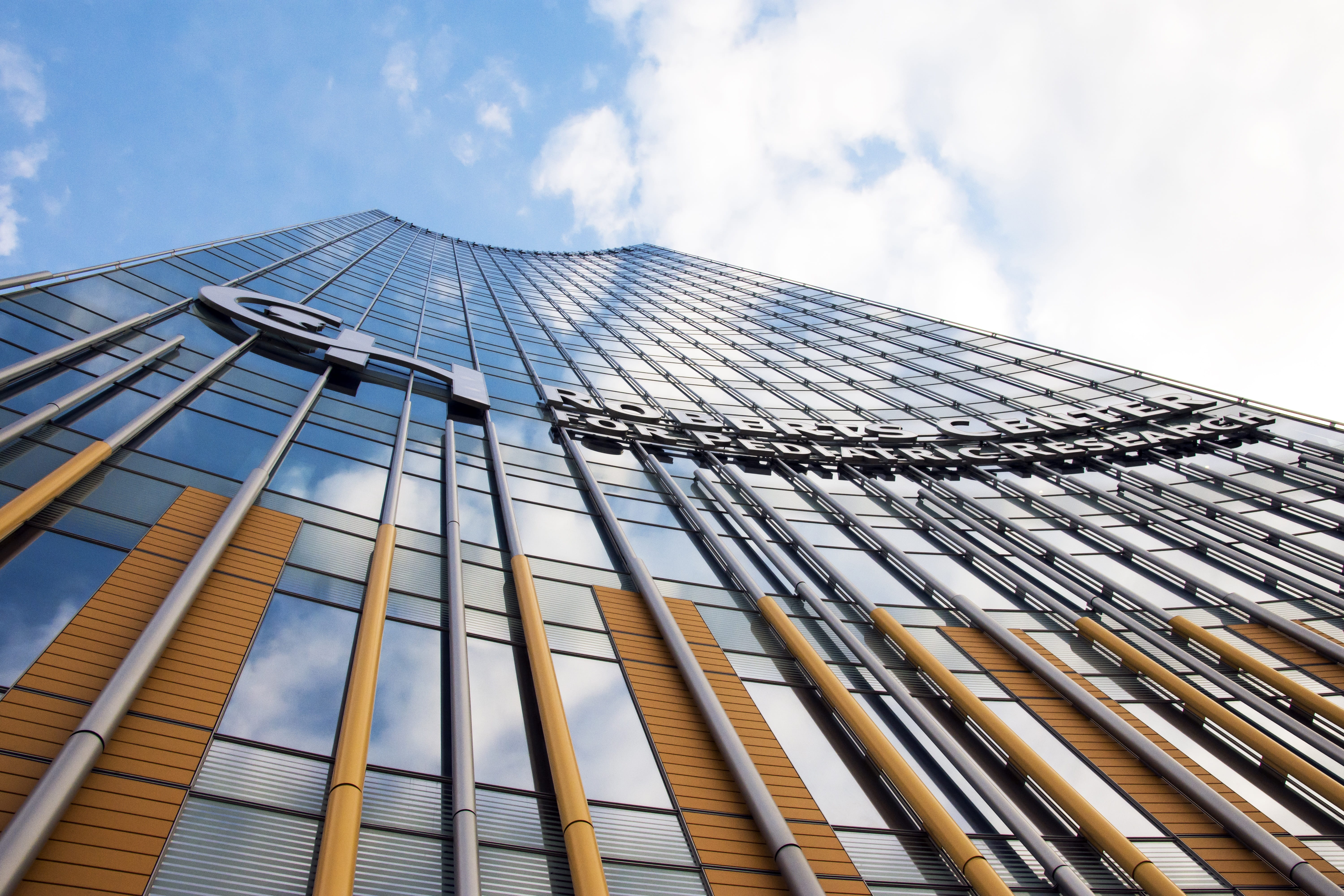 building exterior, outdoors, office, modern, industry, alloy, built structure, roberts center, day, steel, pediatric, skyscraper, directly below, no people, HD Wallpaper