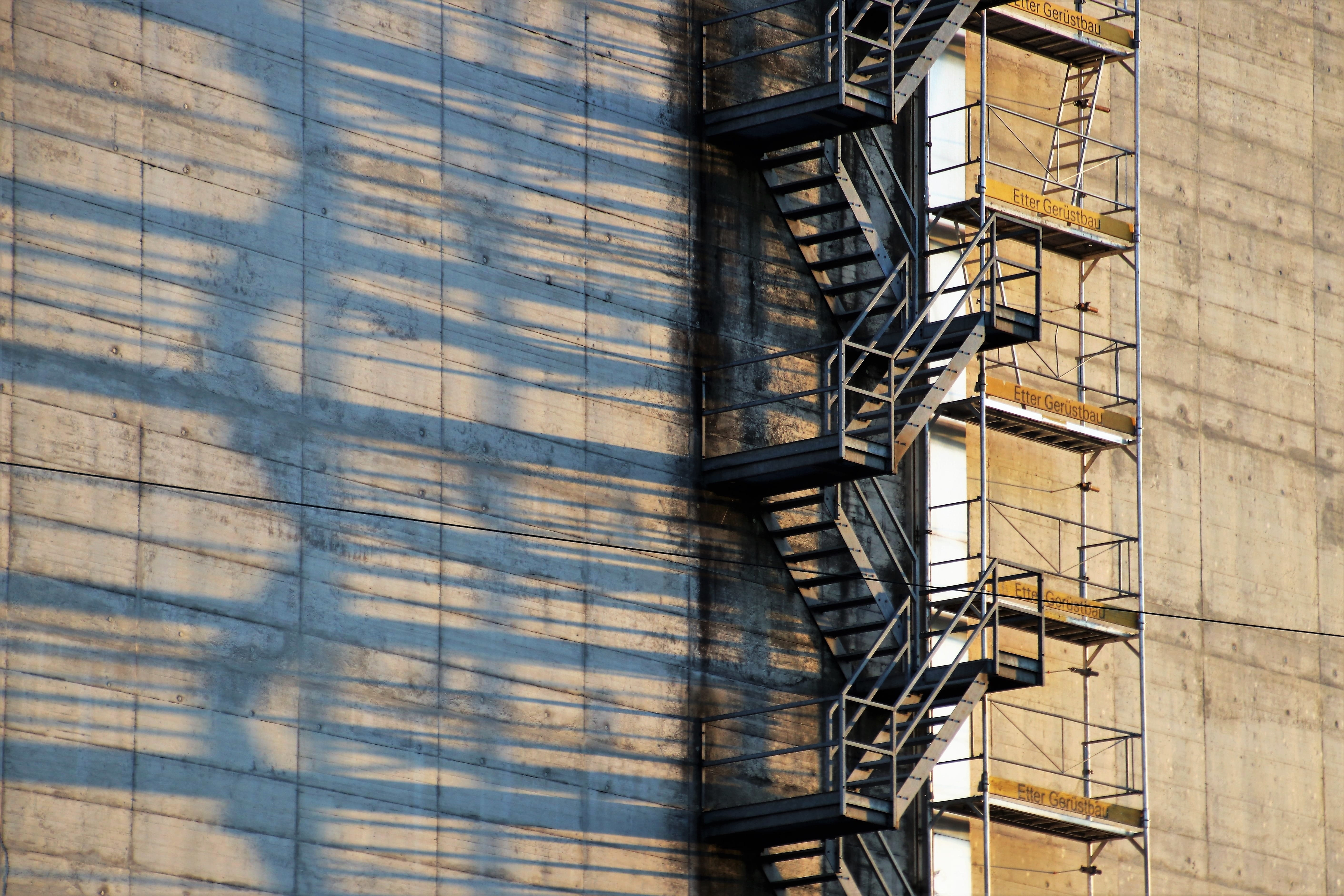 accessory, textura, no one, façades, the area of the city, old, low angle view, the industry, staircase, backgrounds, model, fire escape, old wall, in the shadows, HD Wallpaper